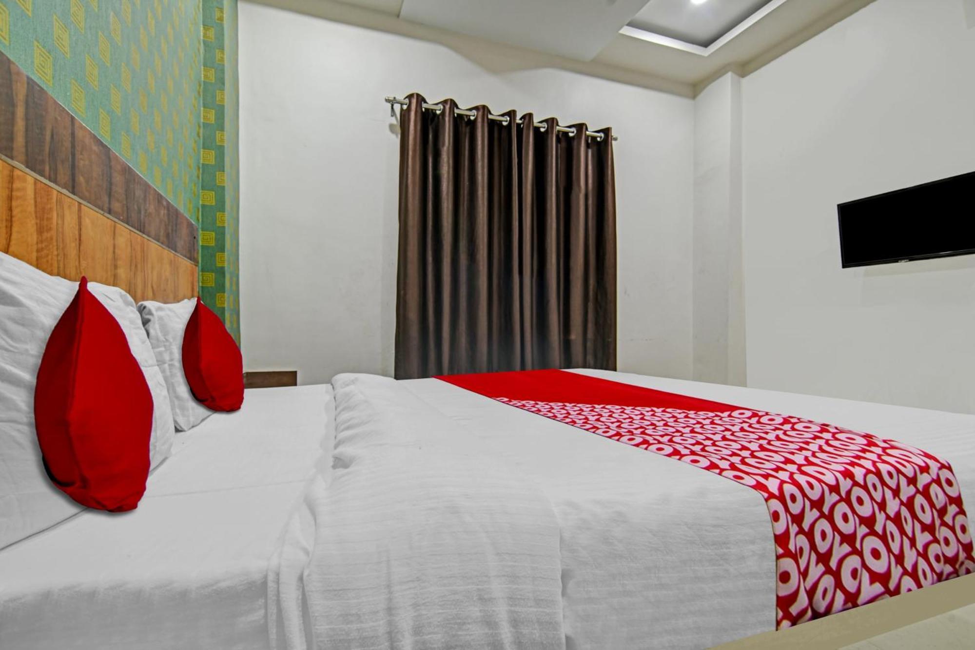 Hotel O Blue Wings Indore