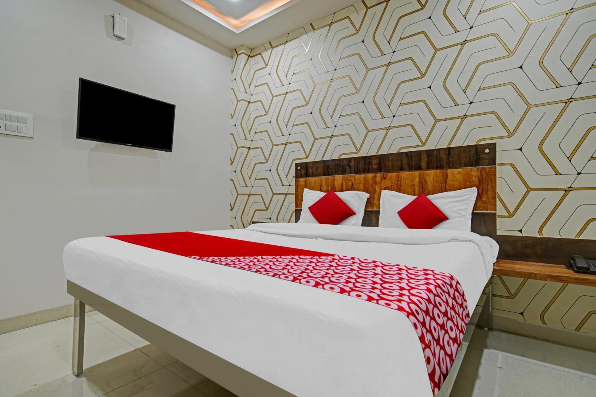Hotel Hotel O Blue Wings