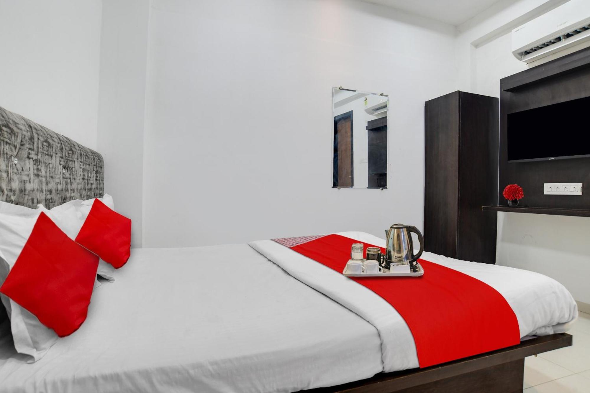 O King Devish Hotel Indore