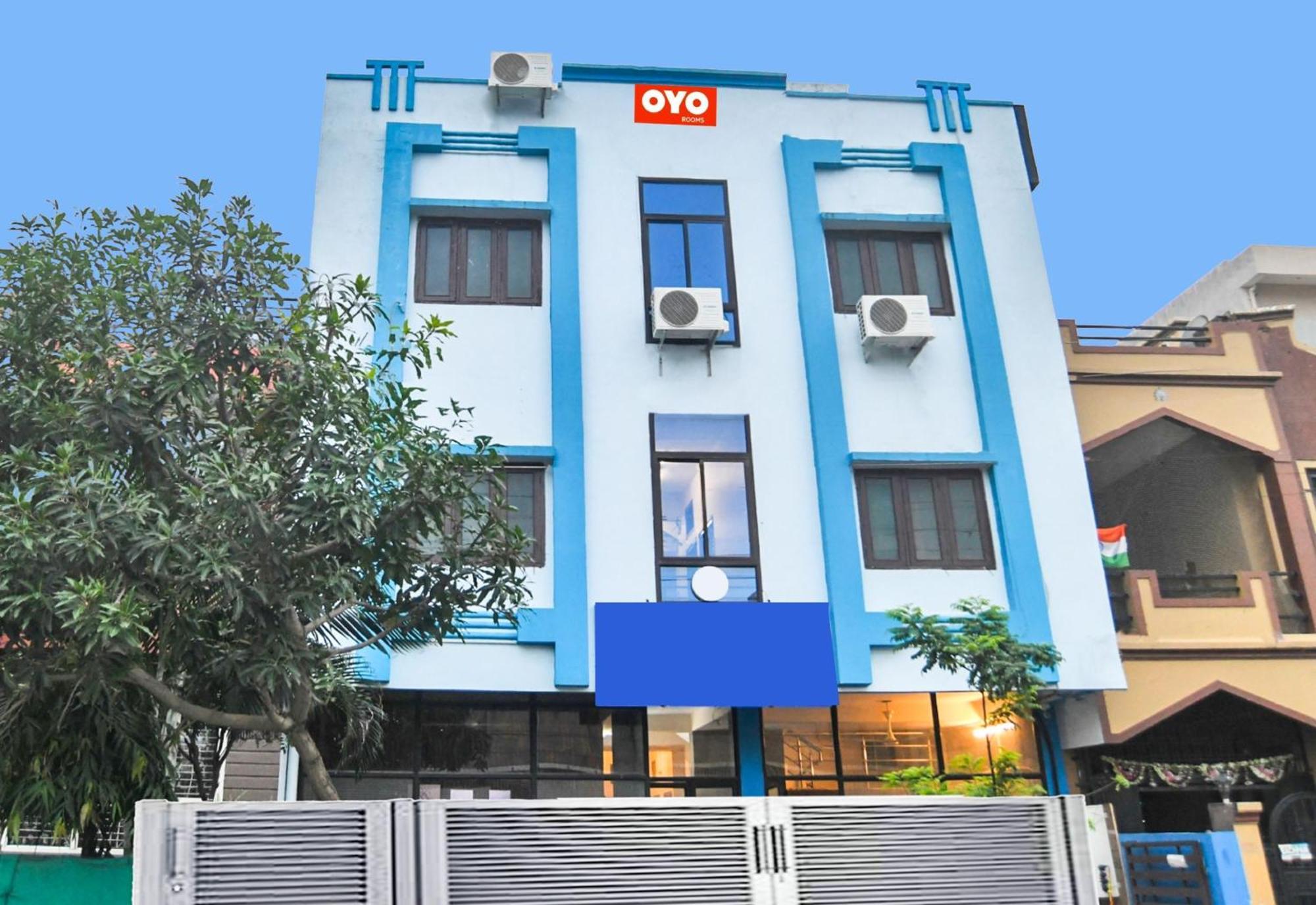 Hotel Spot On 49263 Silver Peace Indore