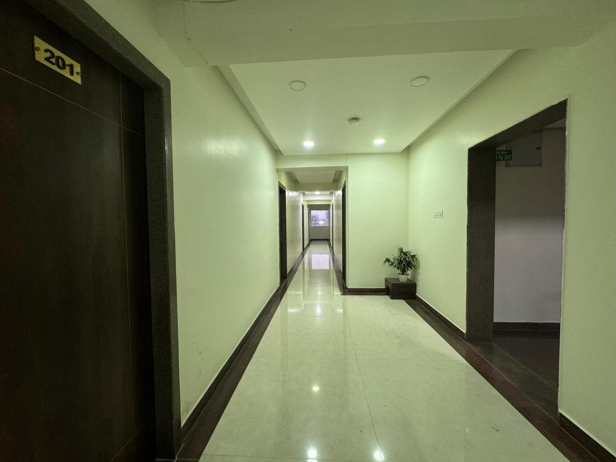 The Tripti & Banquets Hotel 3*