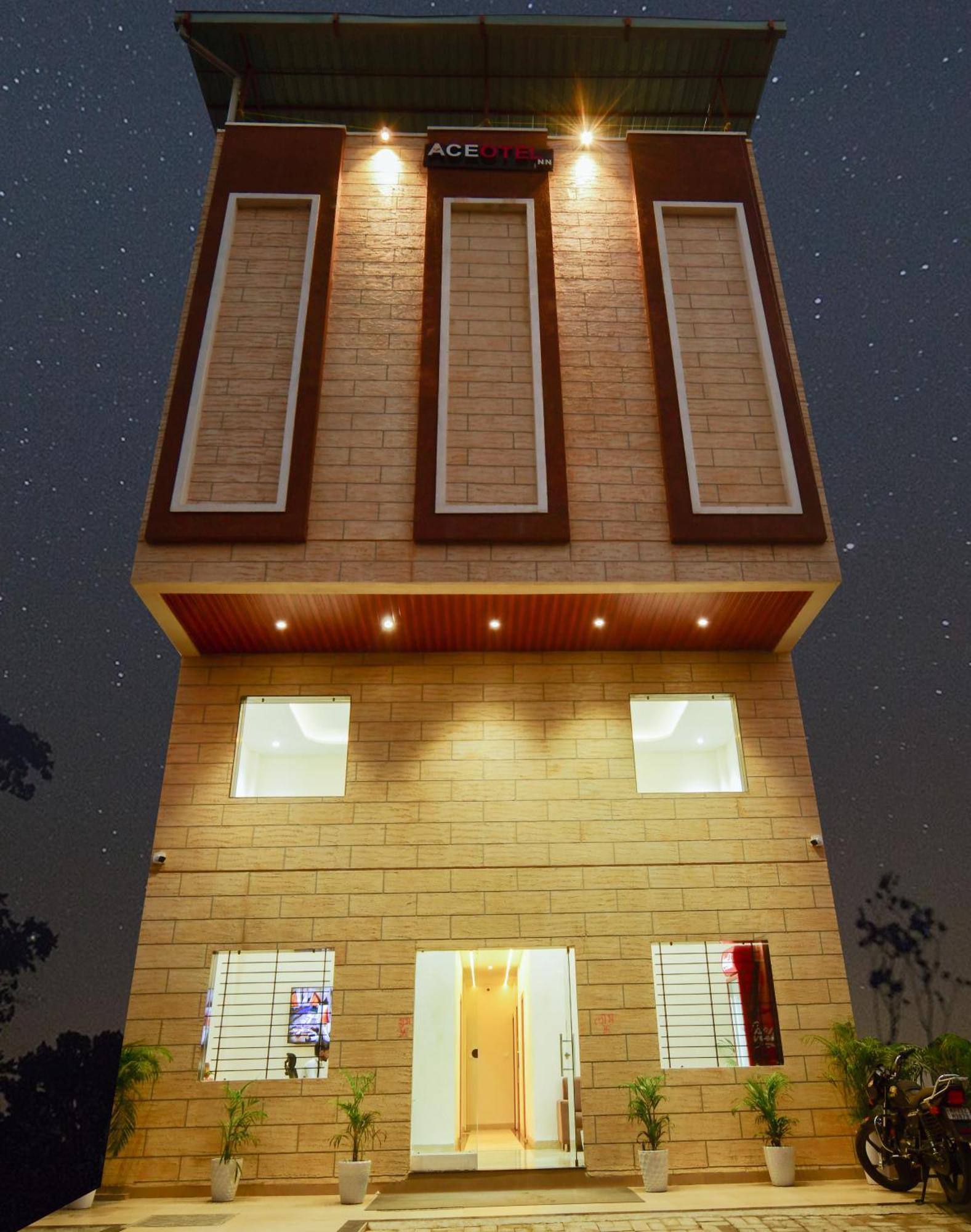 Aceotel Inn, Vijay Nagar 3*