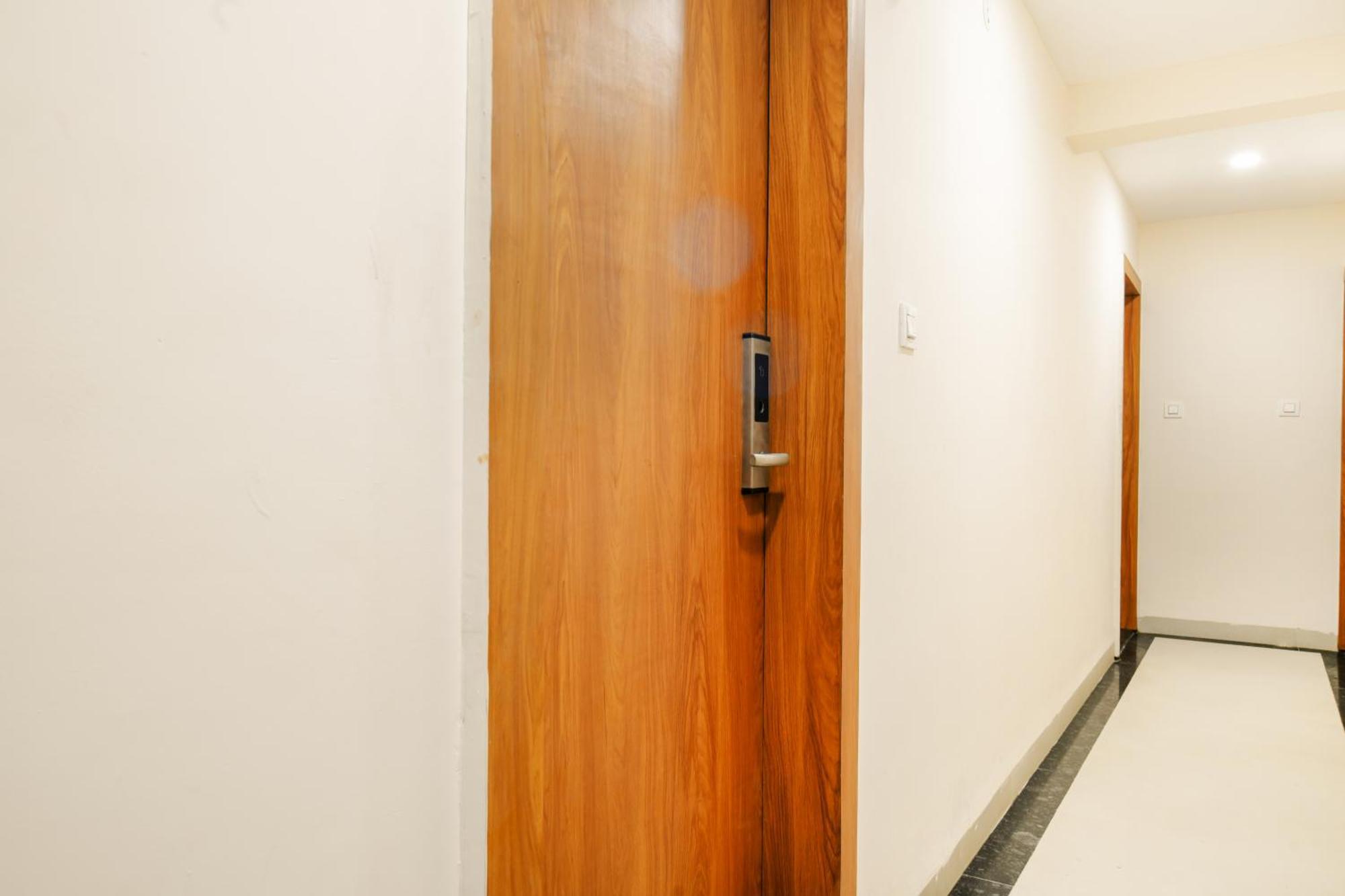 Aceotel Inn, Vijay Nagar Hotel