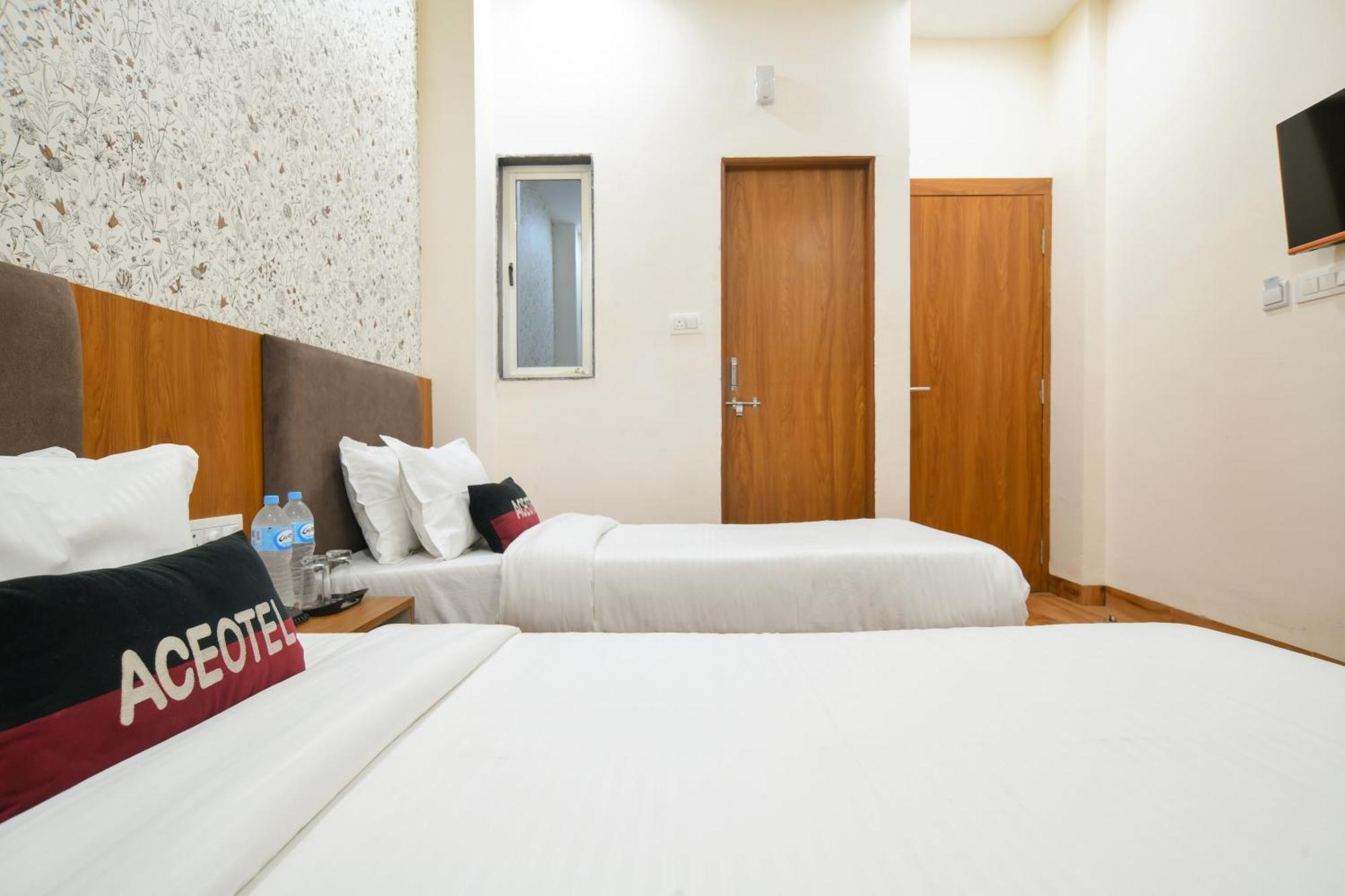 Hotel Aceotel Inn, Vijay Nagar Indore