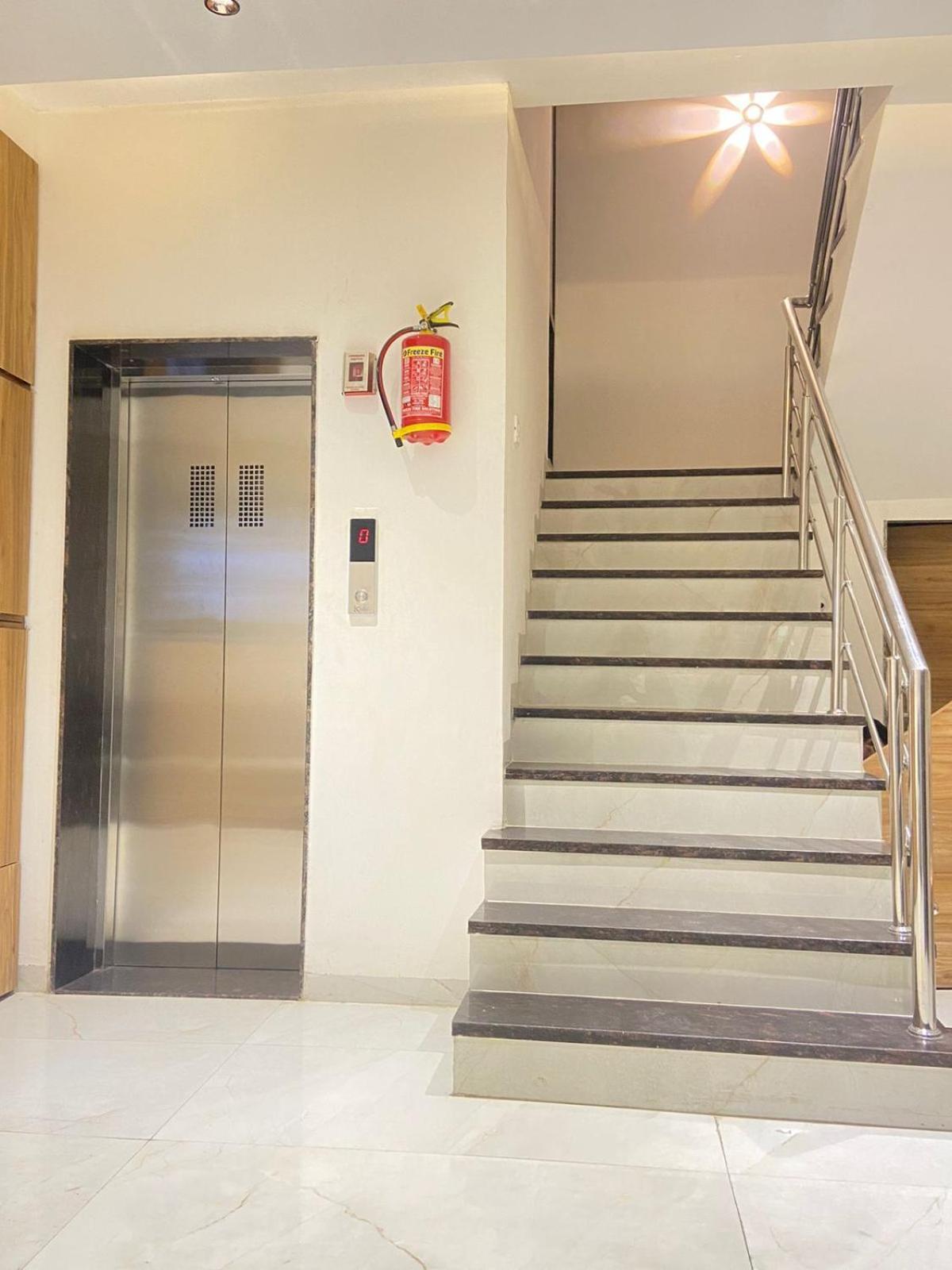 Jmb Height Hotel