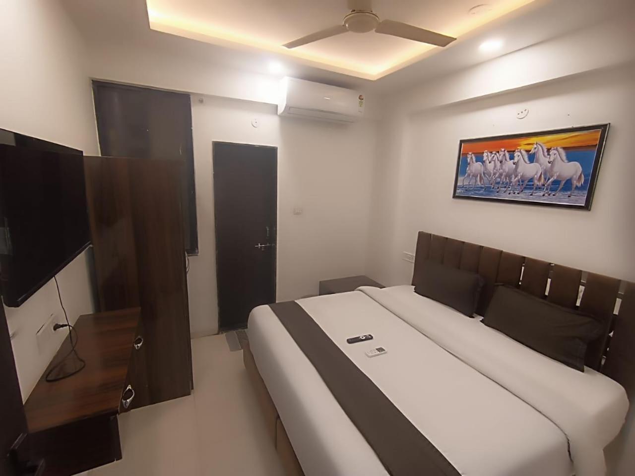Kiwi Vijaynagar Scheme 78