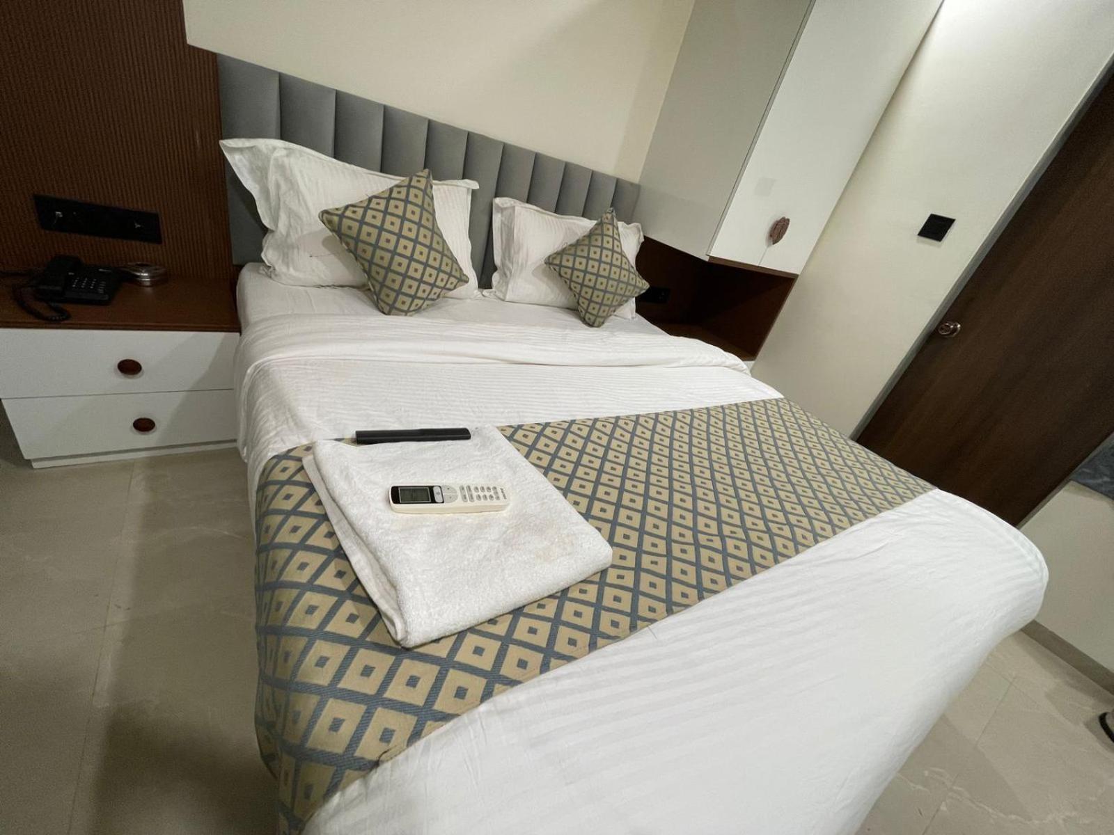 Eagle Hotel Indore