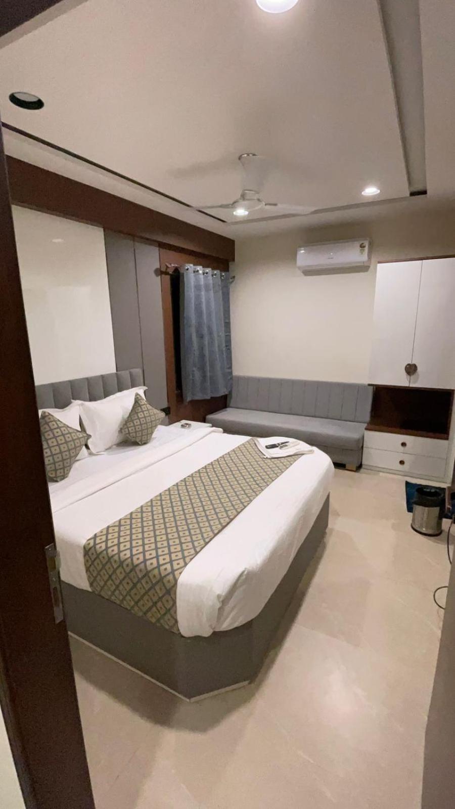Eagle Hotel 4*