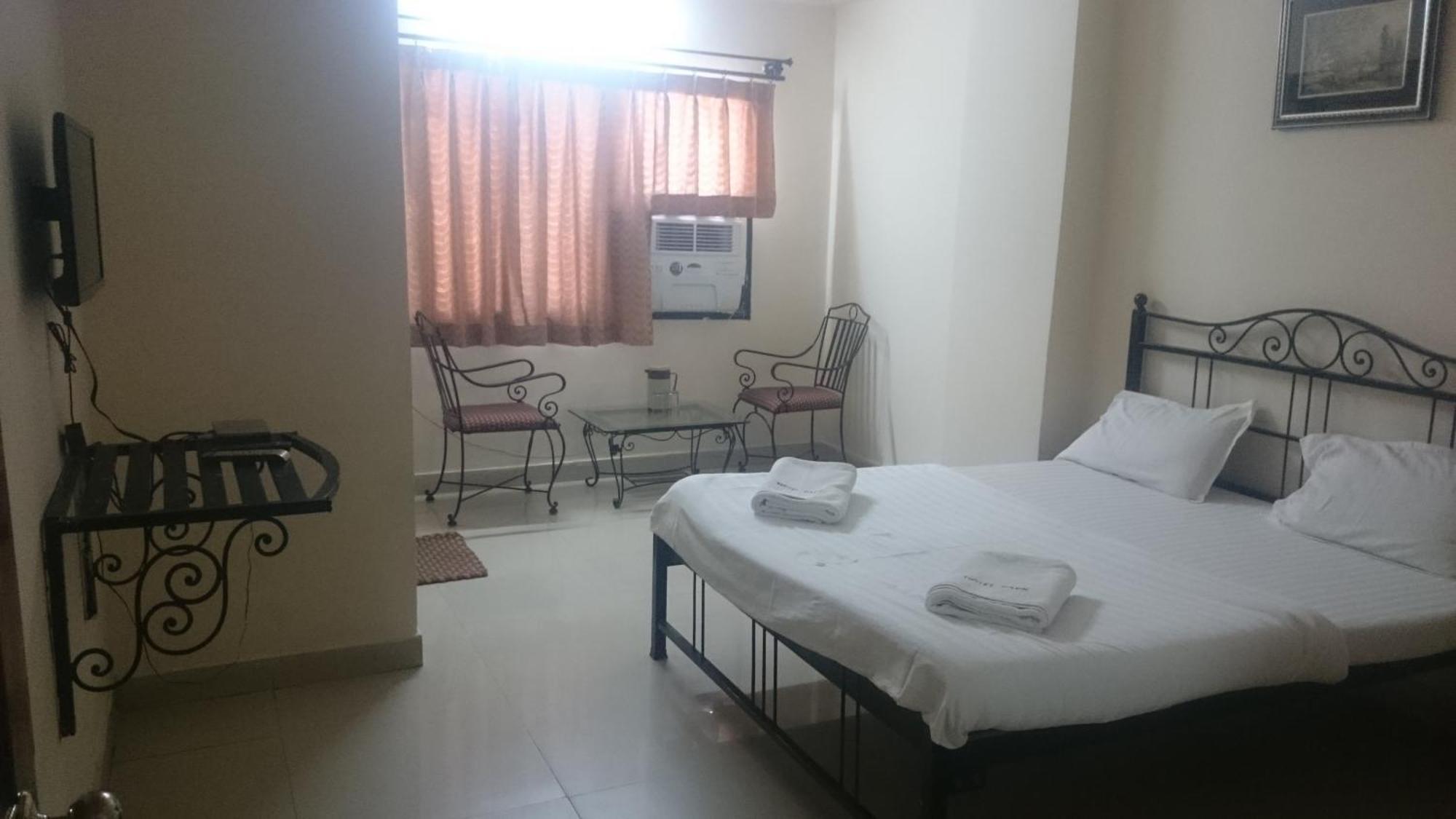 Hotel Park Indore