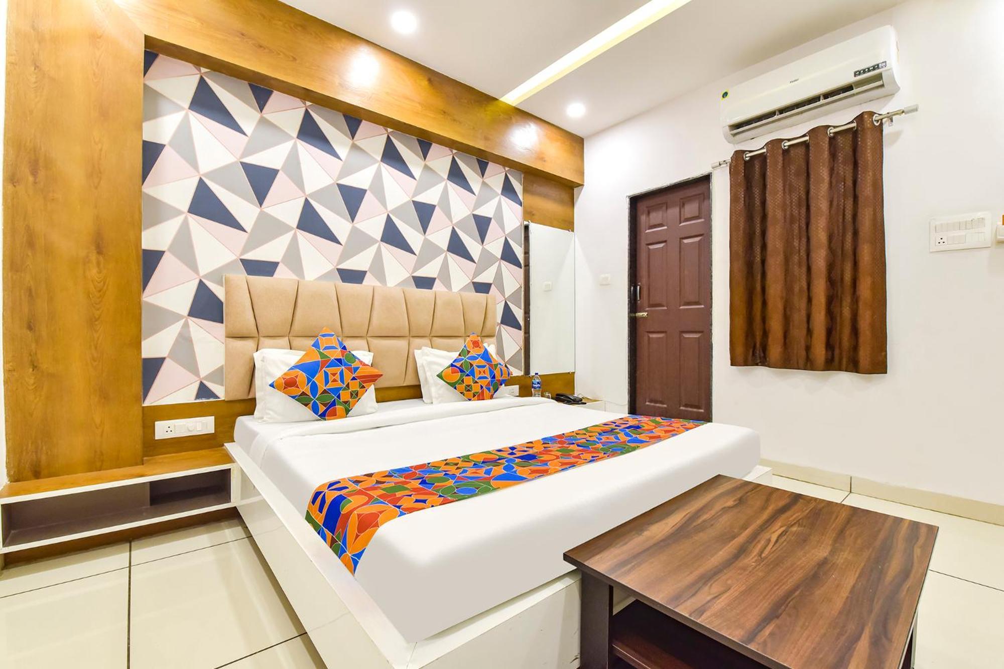 Fabhotel Will B Fine Hotel Indore