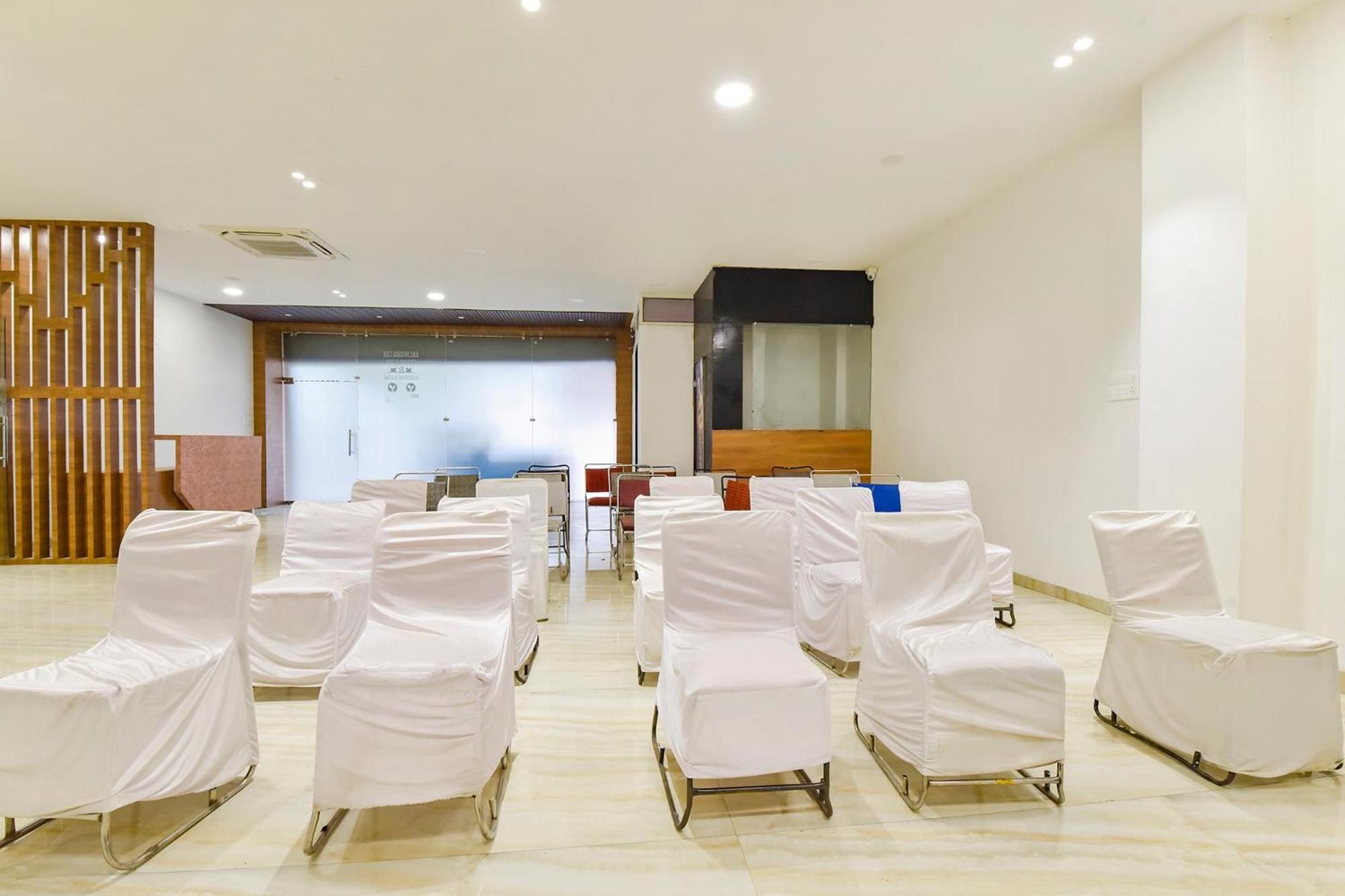 Fabhotel Will B Fine Indore
