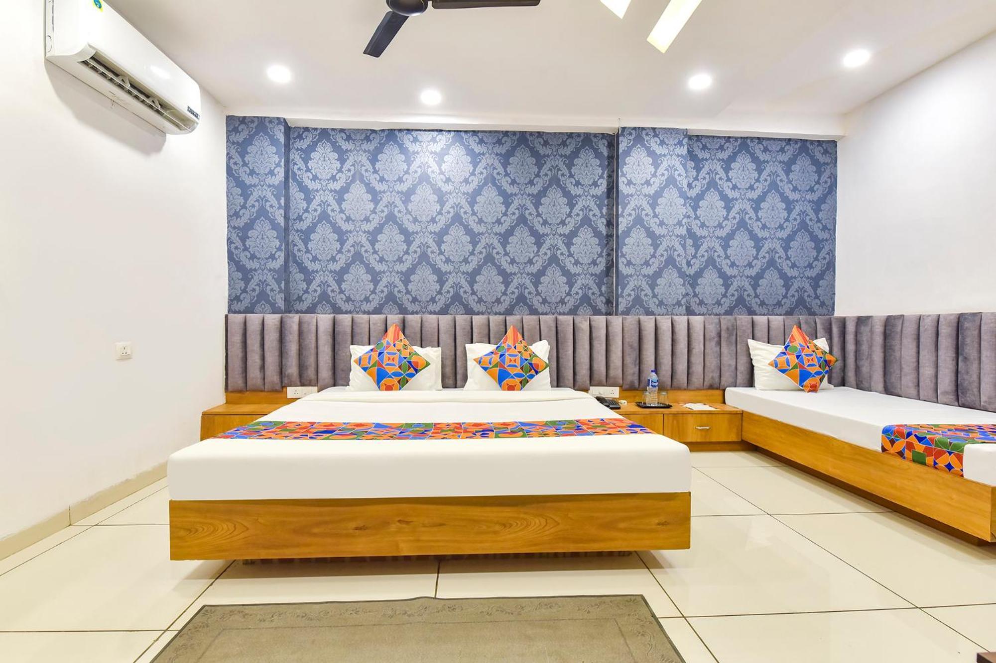 Fabhotel Will B Fine Hotel Indore