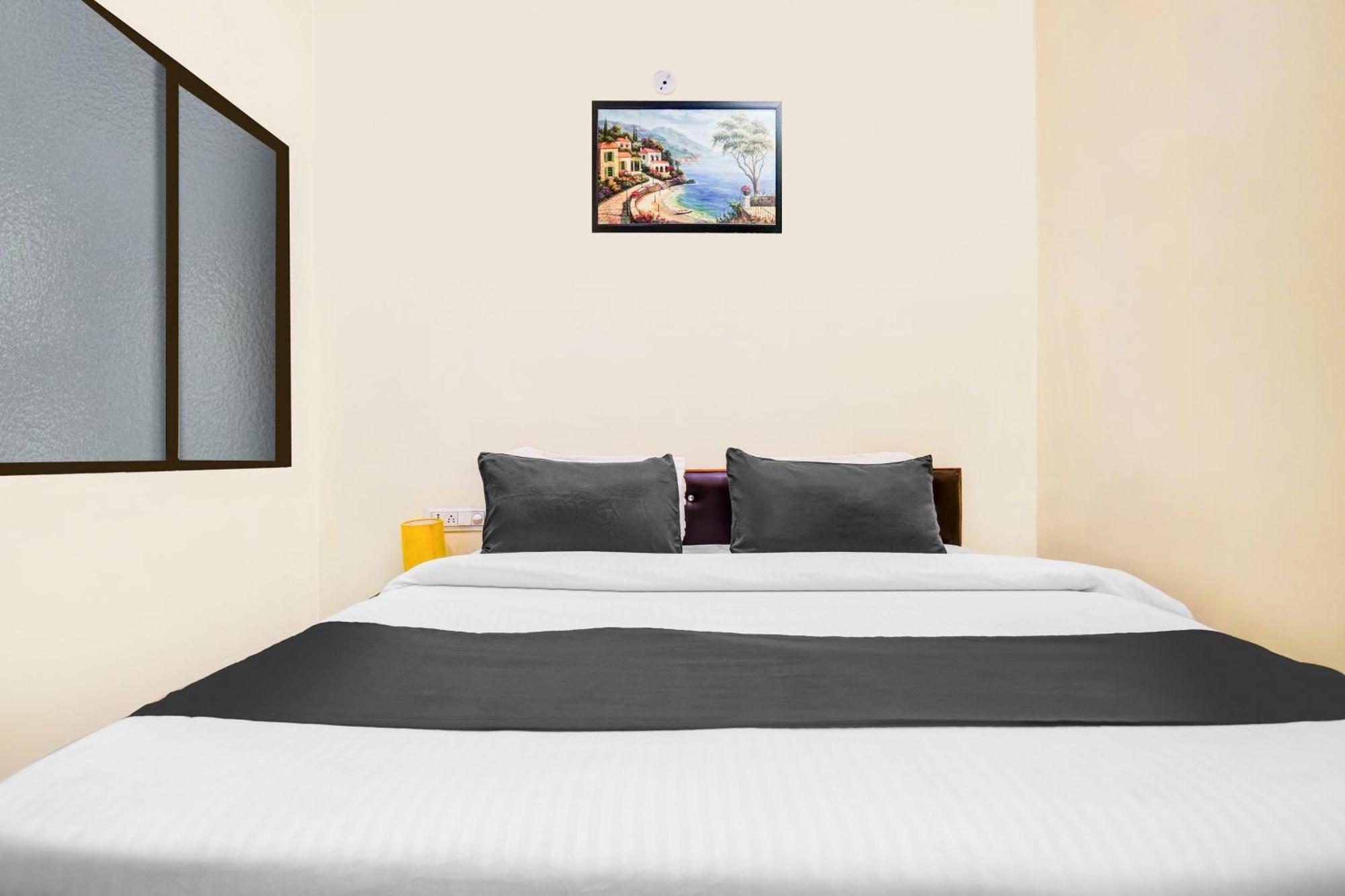 Hotel O Mango 3*