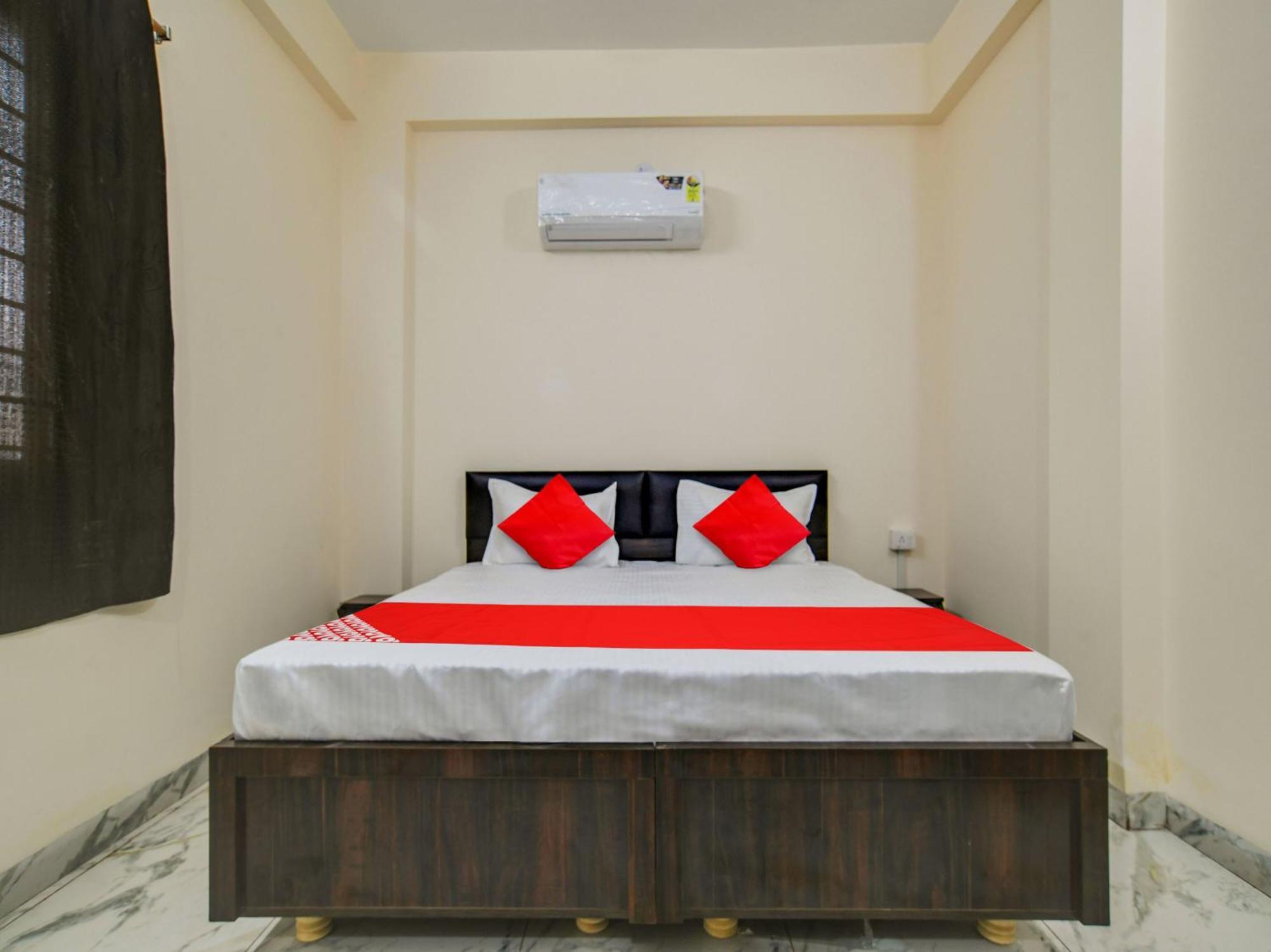 O Shree Radhey Indore