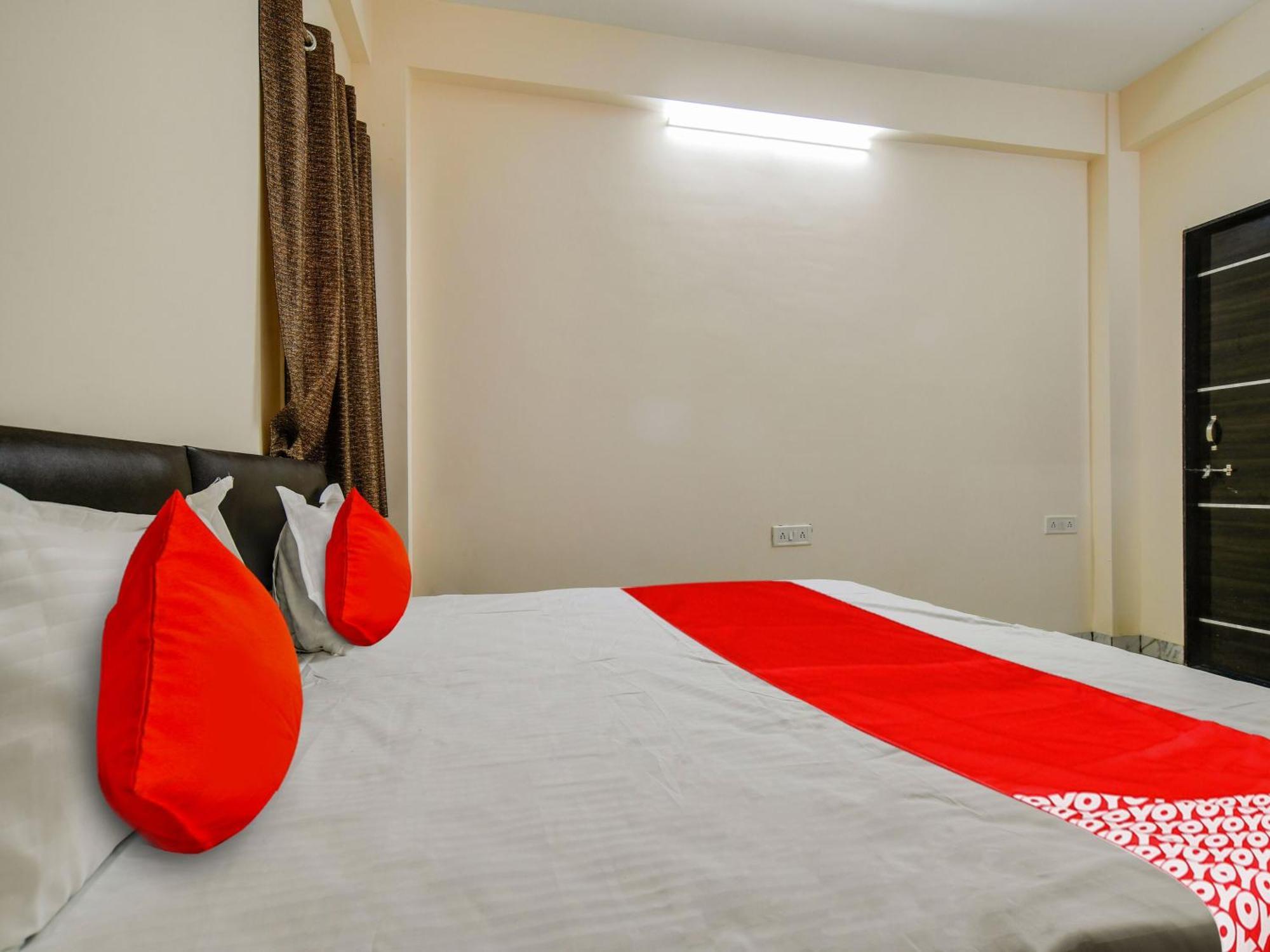 O Shree Radhey Hotel Indore