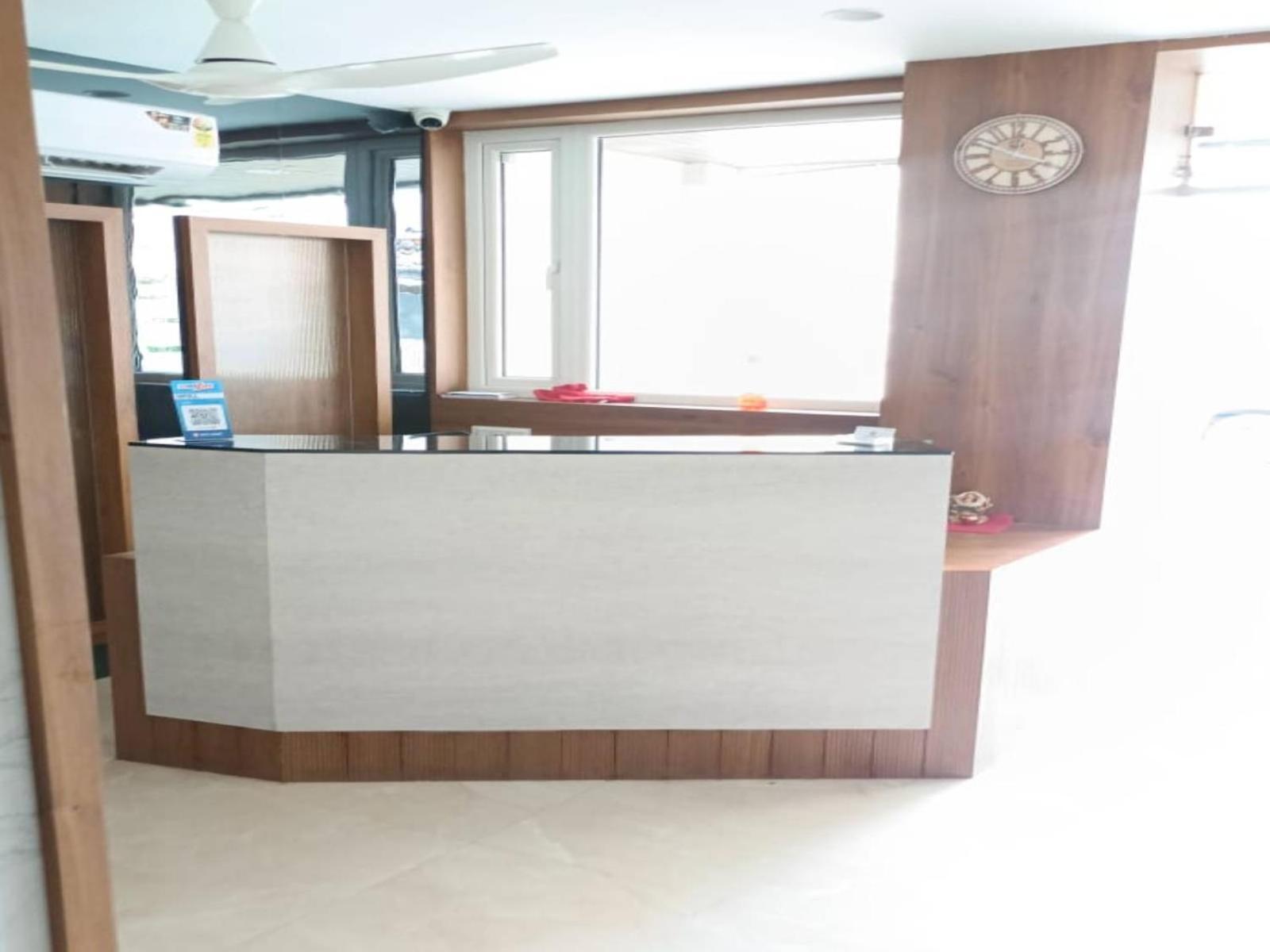 Hotel Rudravue Indore