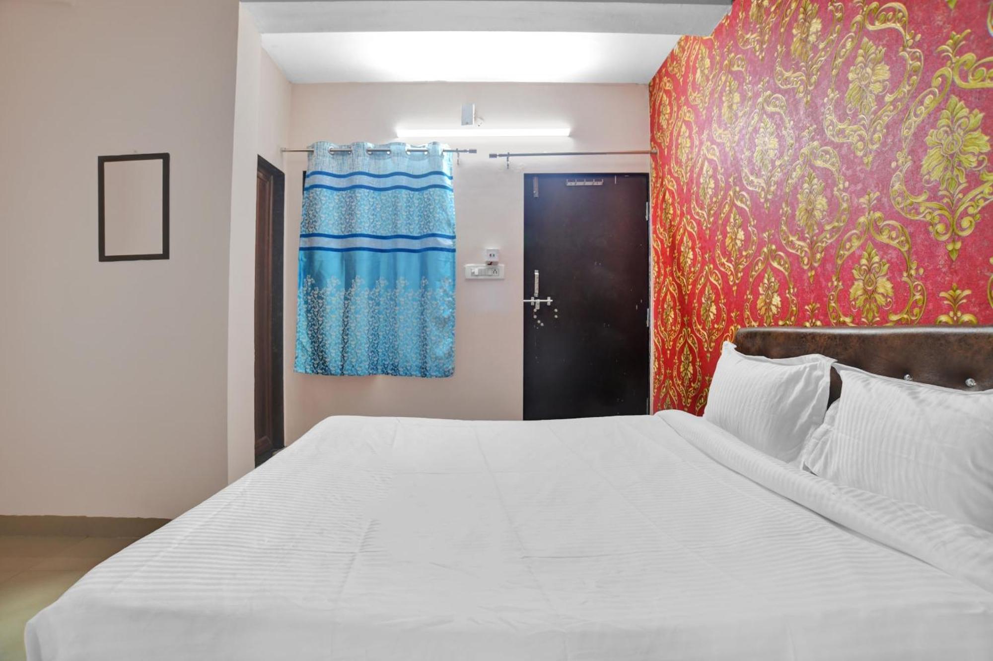 O Sai Sahara Hotel 3*