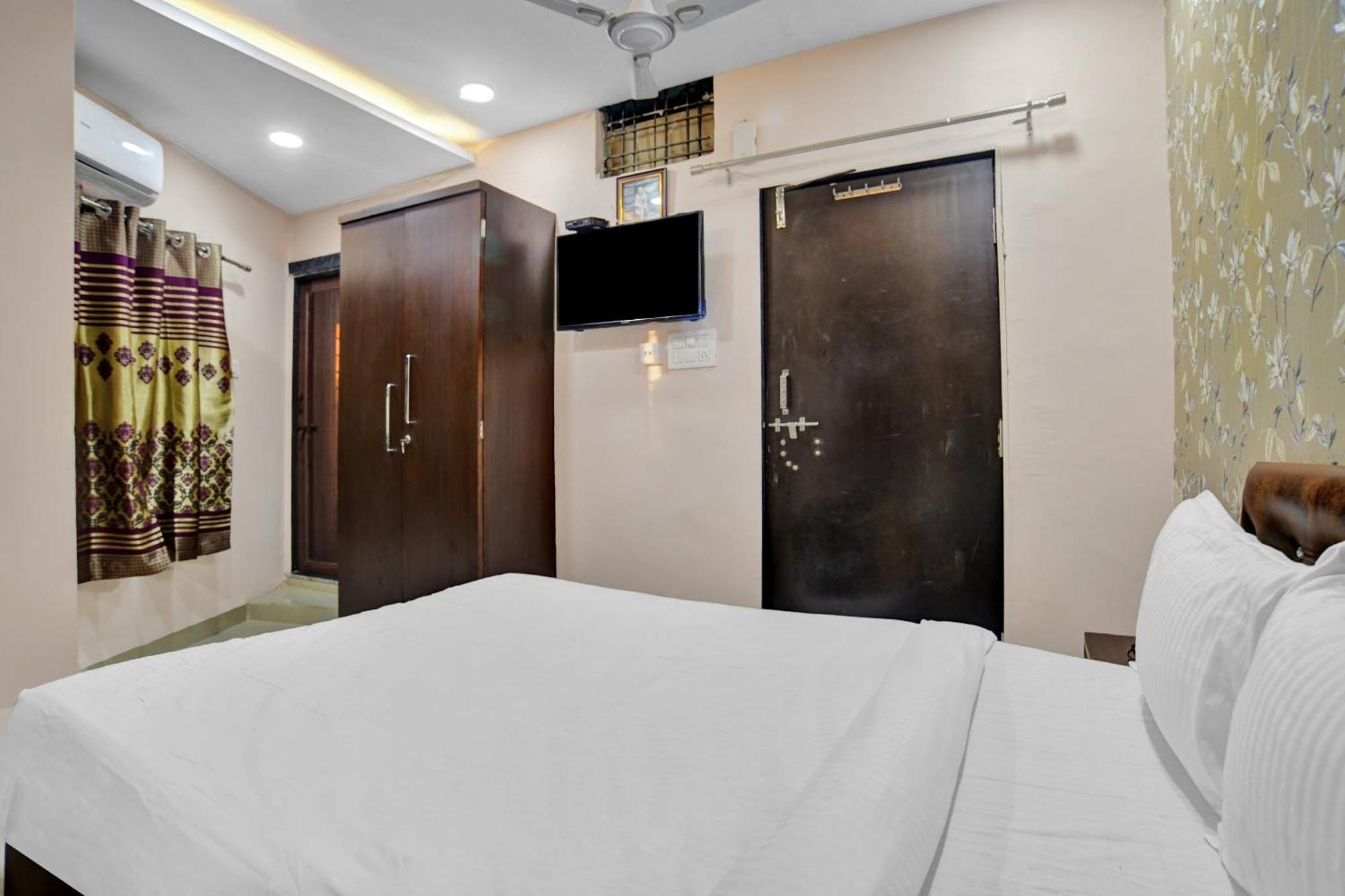 O Sai Sahara Hotel 3*
