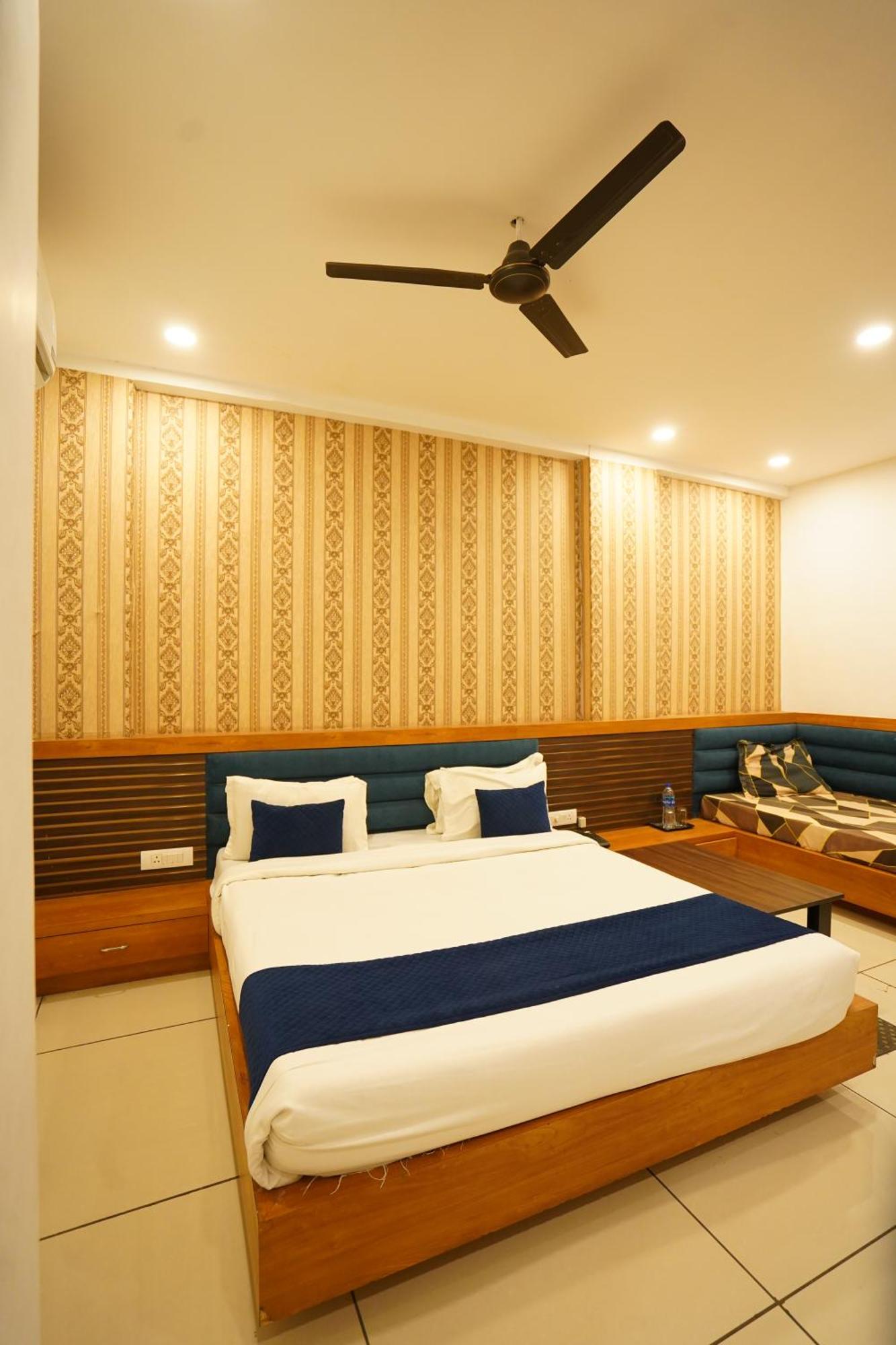 Hotel B-fine