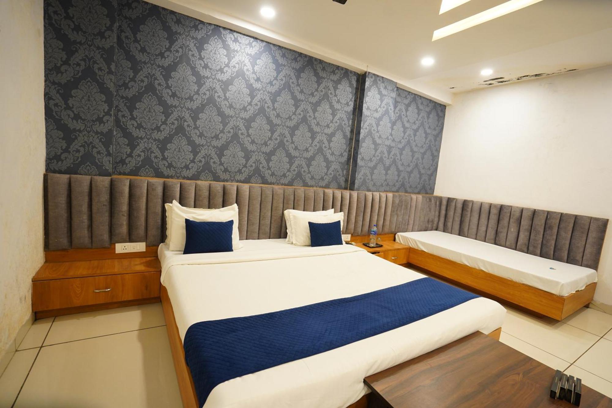 Hotel B-fine