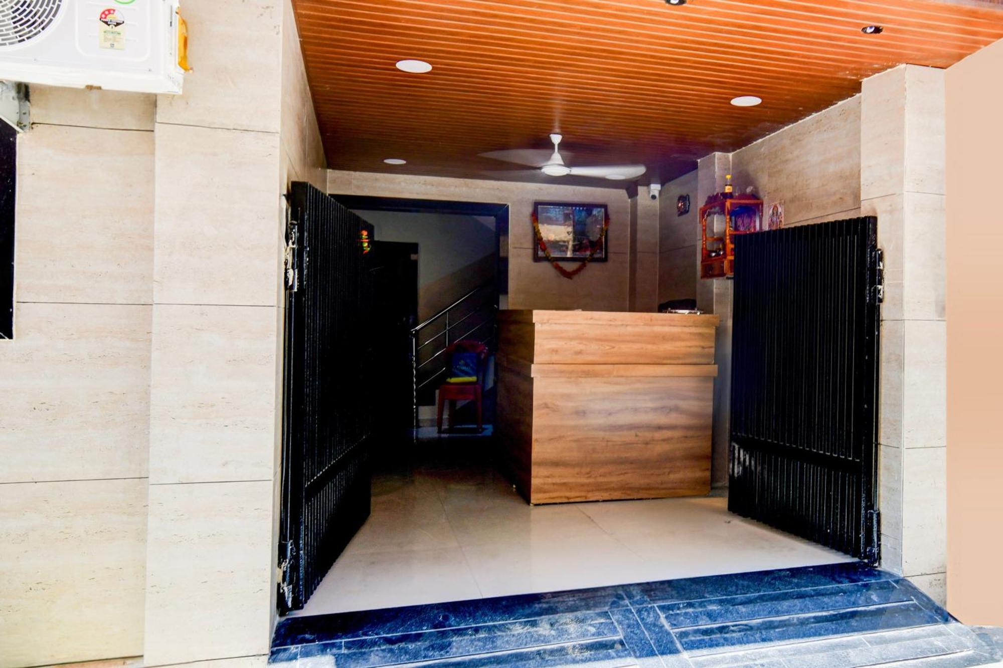 Hotel Super O D.v Near Medanta Hospital Indore