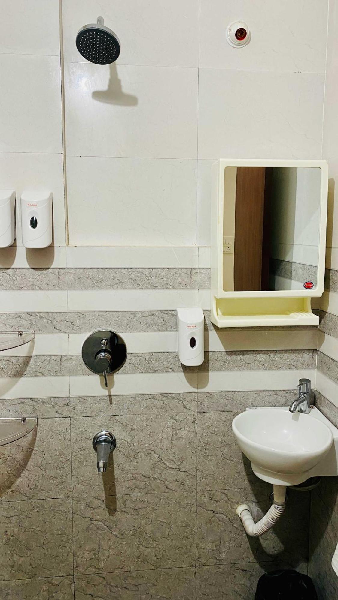 Regency Hotel 3*