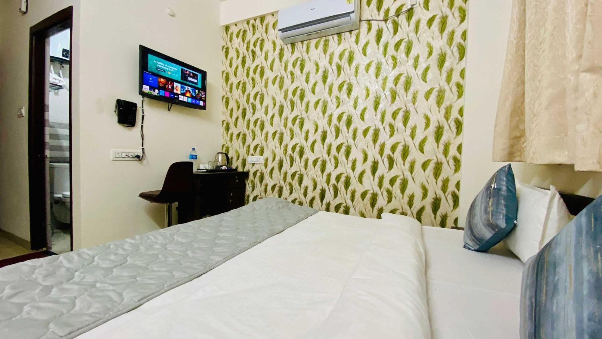 Regency Hotel 3*