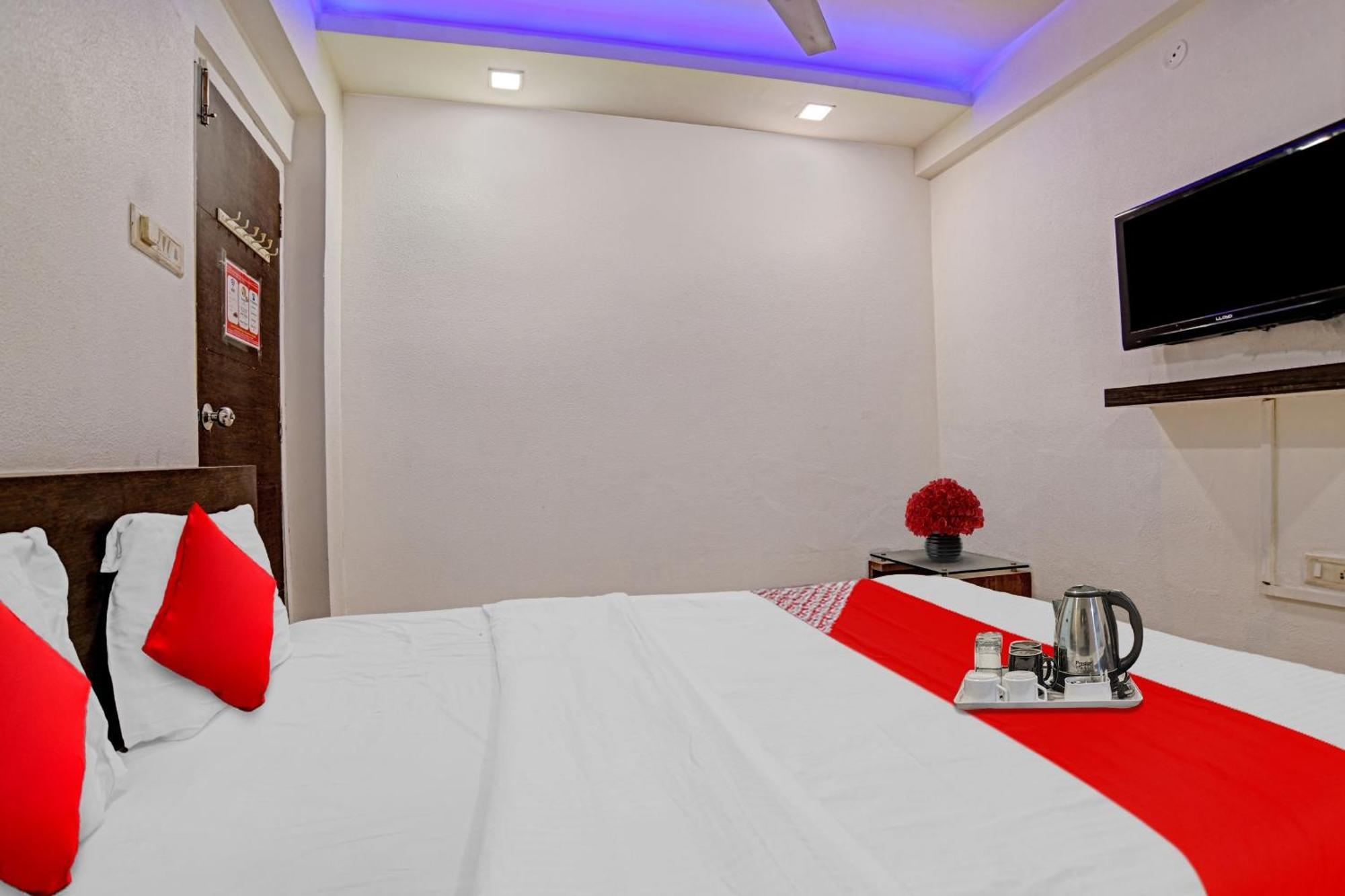 O Shree Saiji Palace Hotel Indore