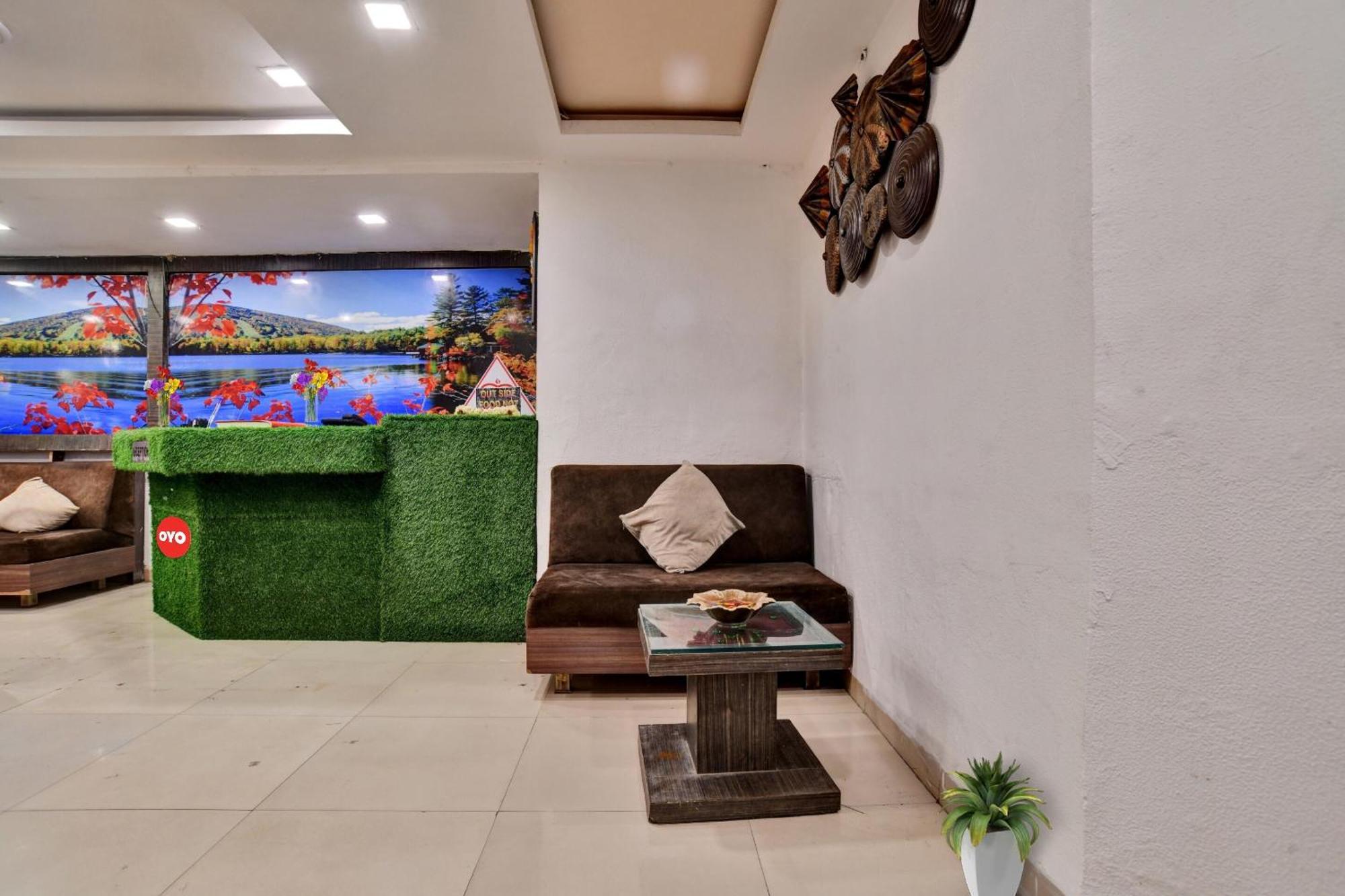 O Shree Saiji Palace Hotel Indore
