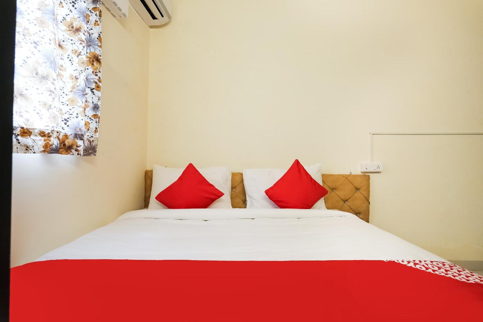 O Aashirwad Hotel