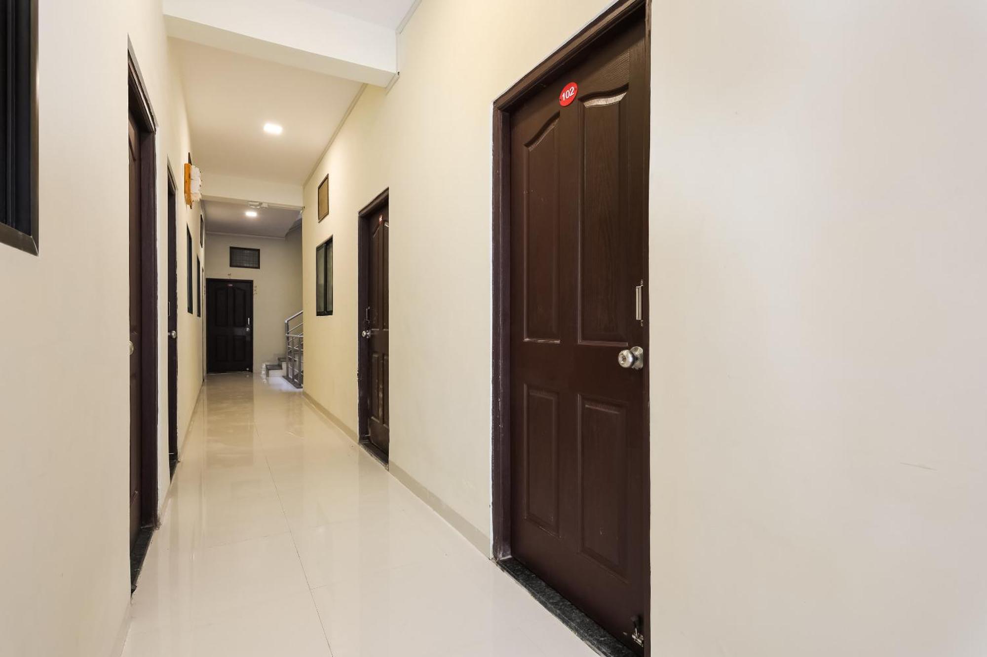 Hotel O Aashirwad Indore
