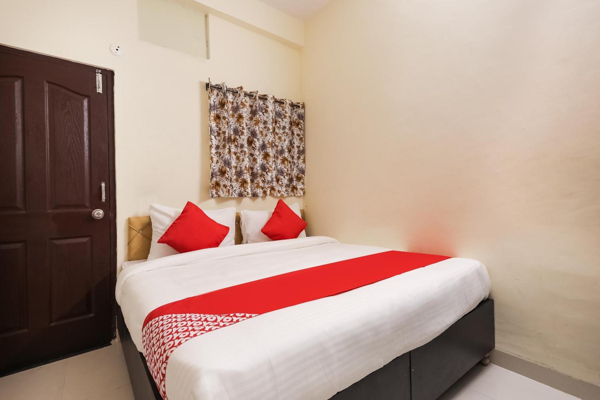 Hotel O Aashirwad