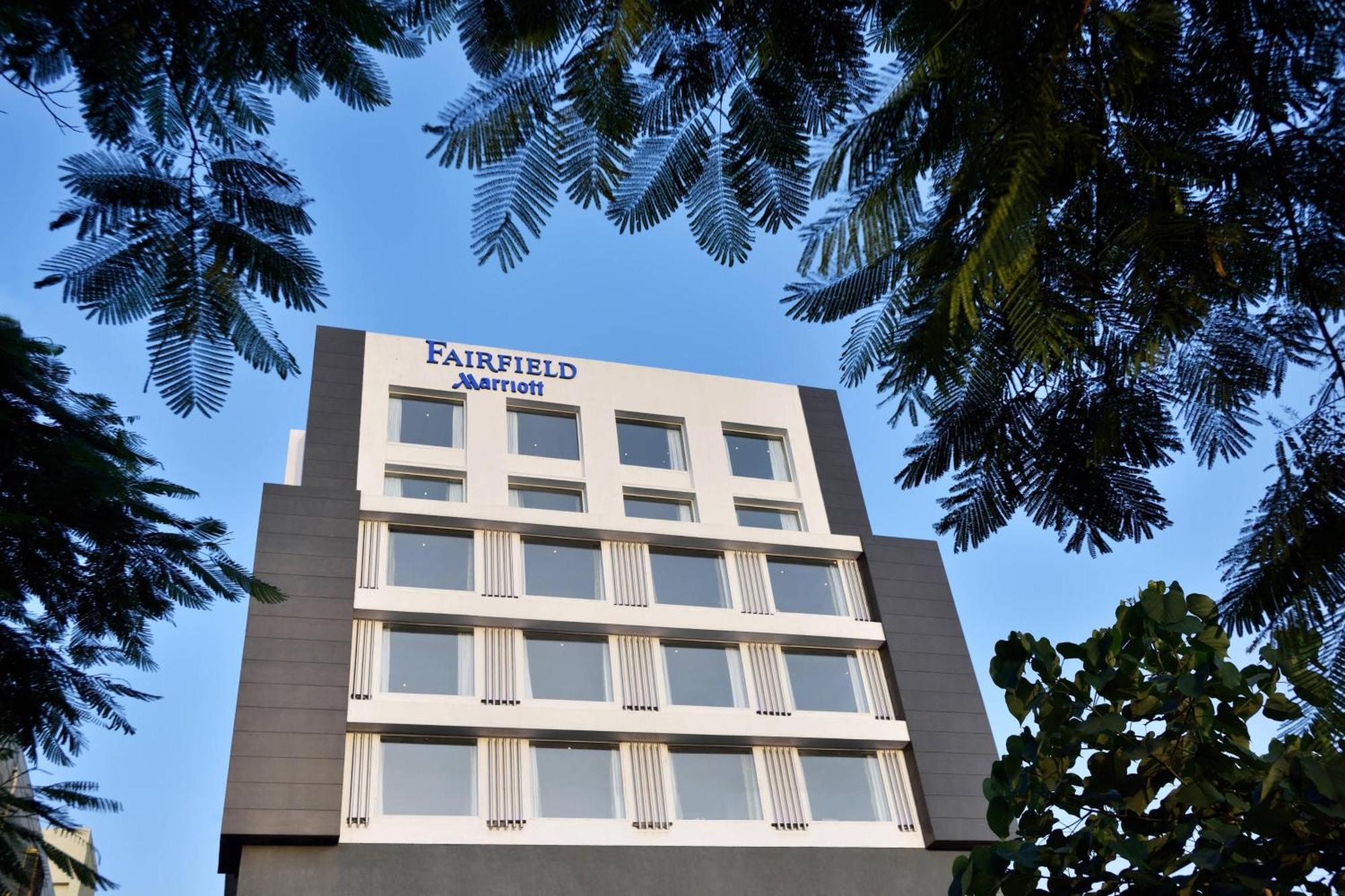 Hotel Fairfield By Marriott Indore