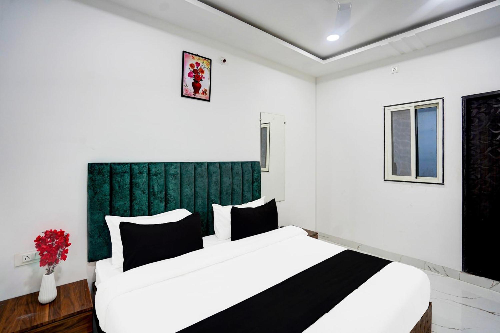 Hotel O Shyam 3*