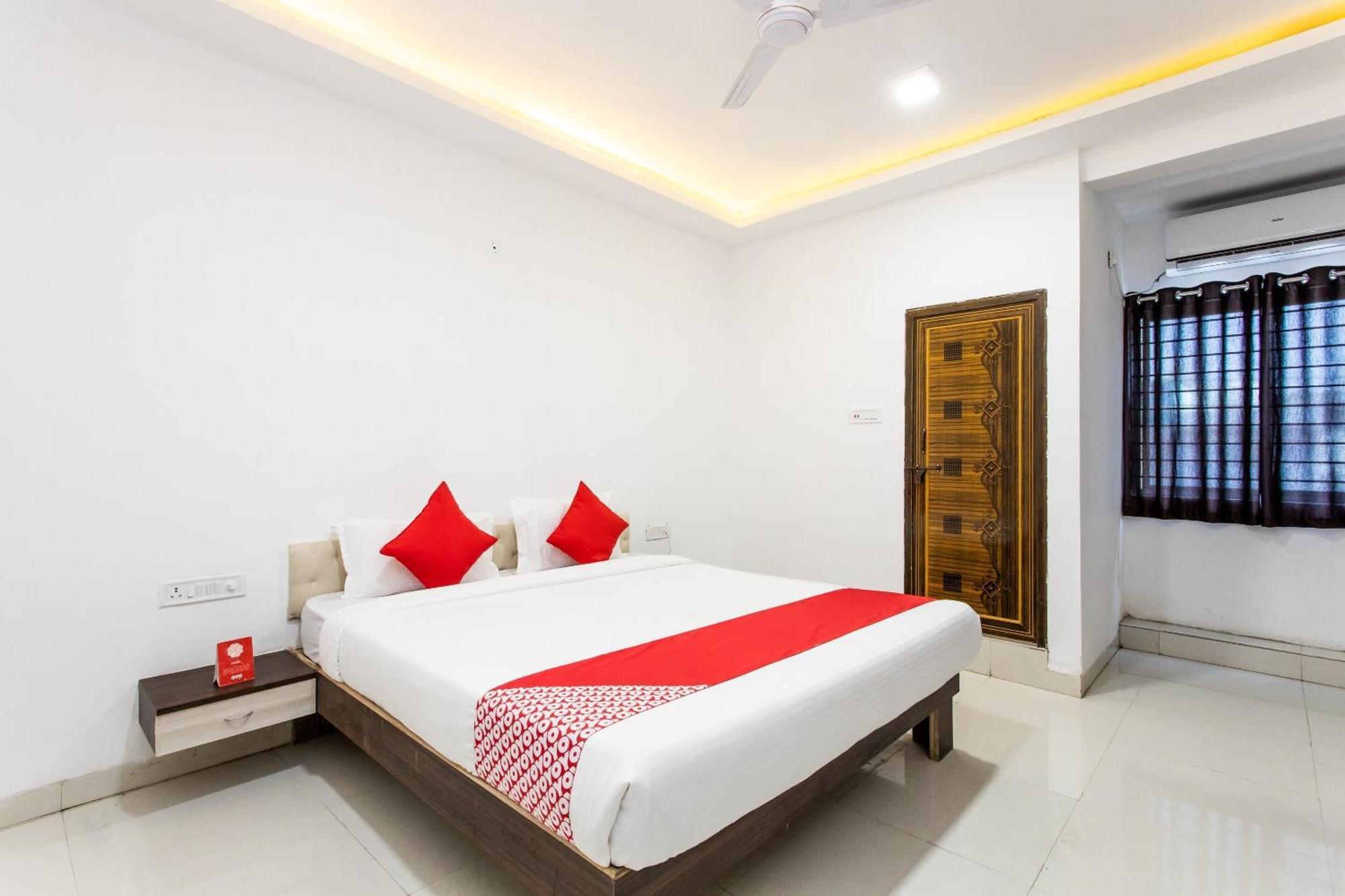Collection O Vijay Nagar Formerly Shiva Hotel