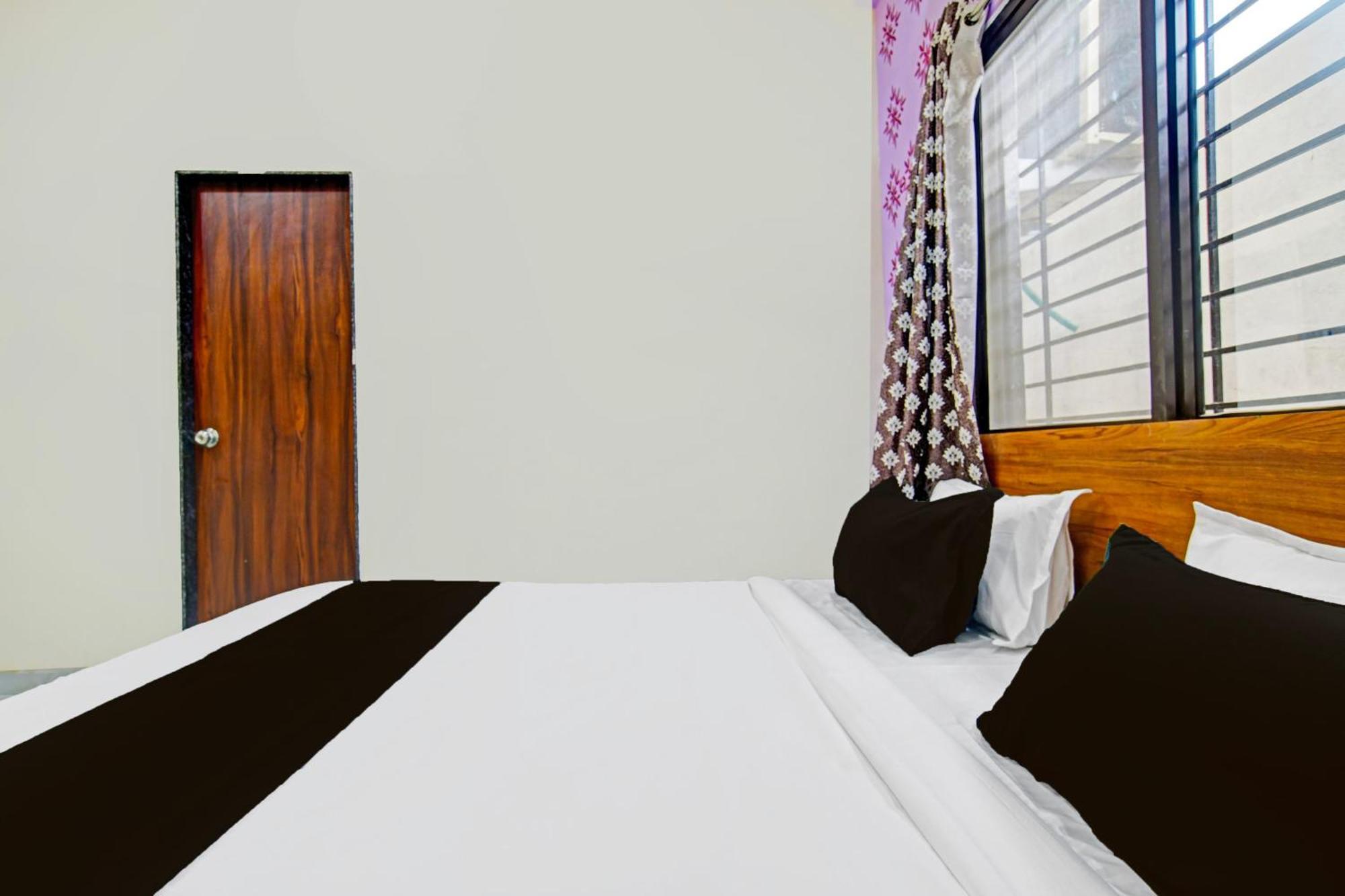 Hotel O Chirag Indore