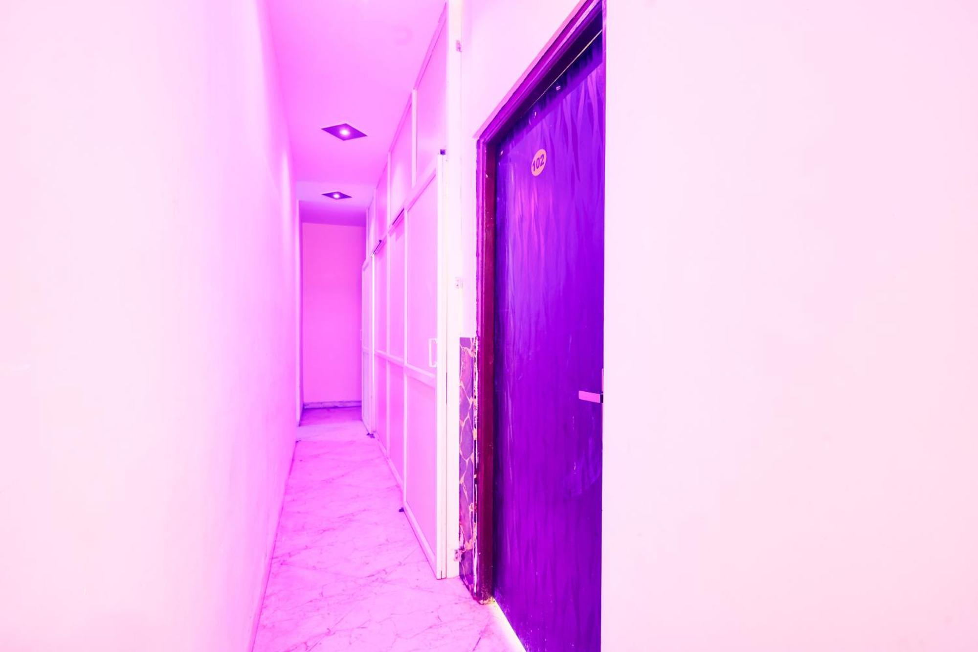 O Golden Key Hotel Indore