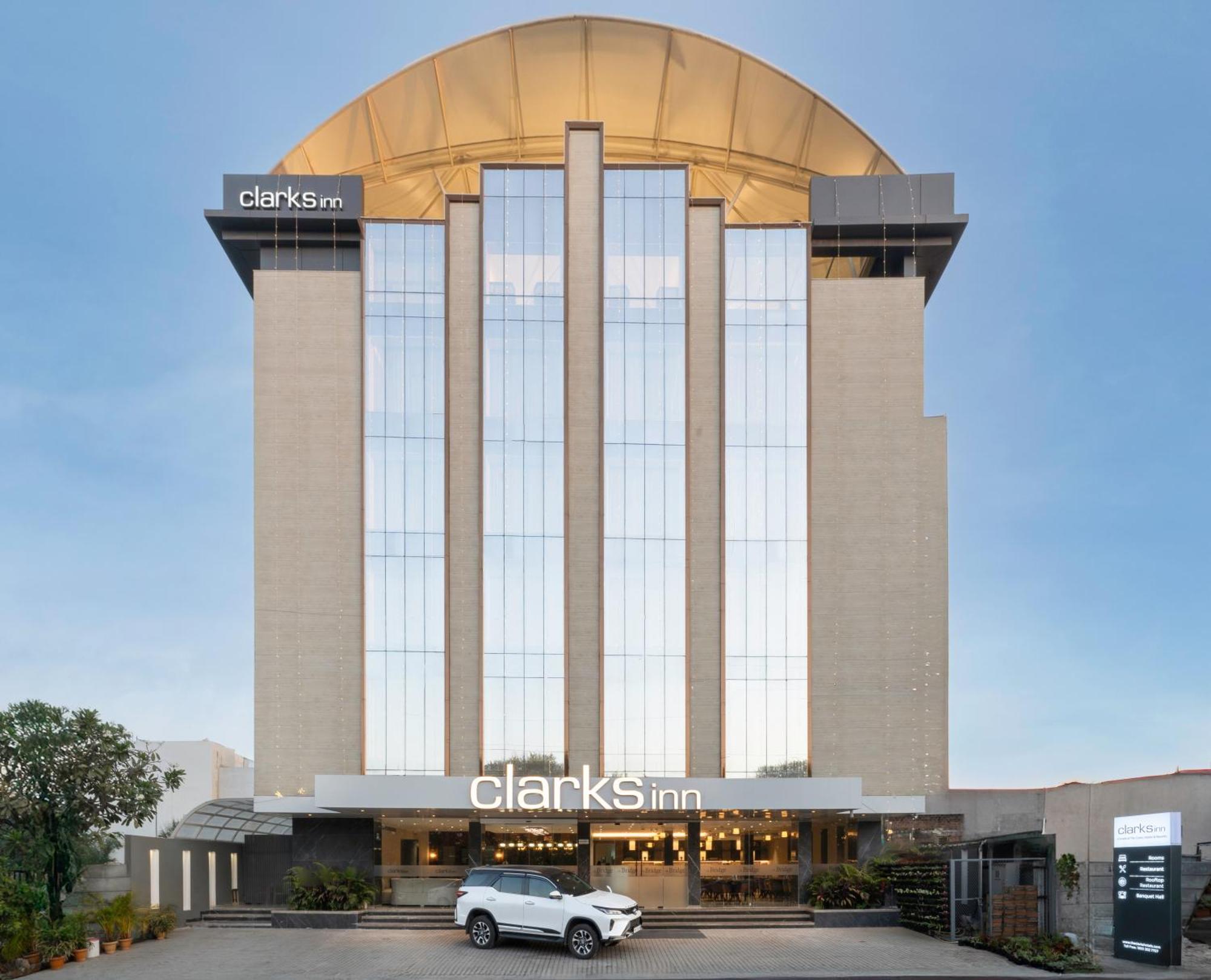 Clarks 4* Indore