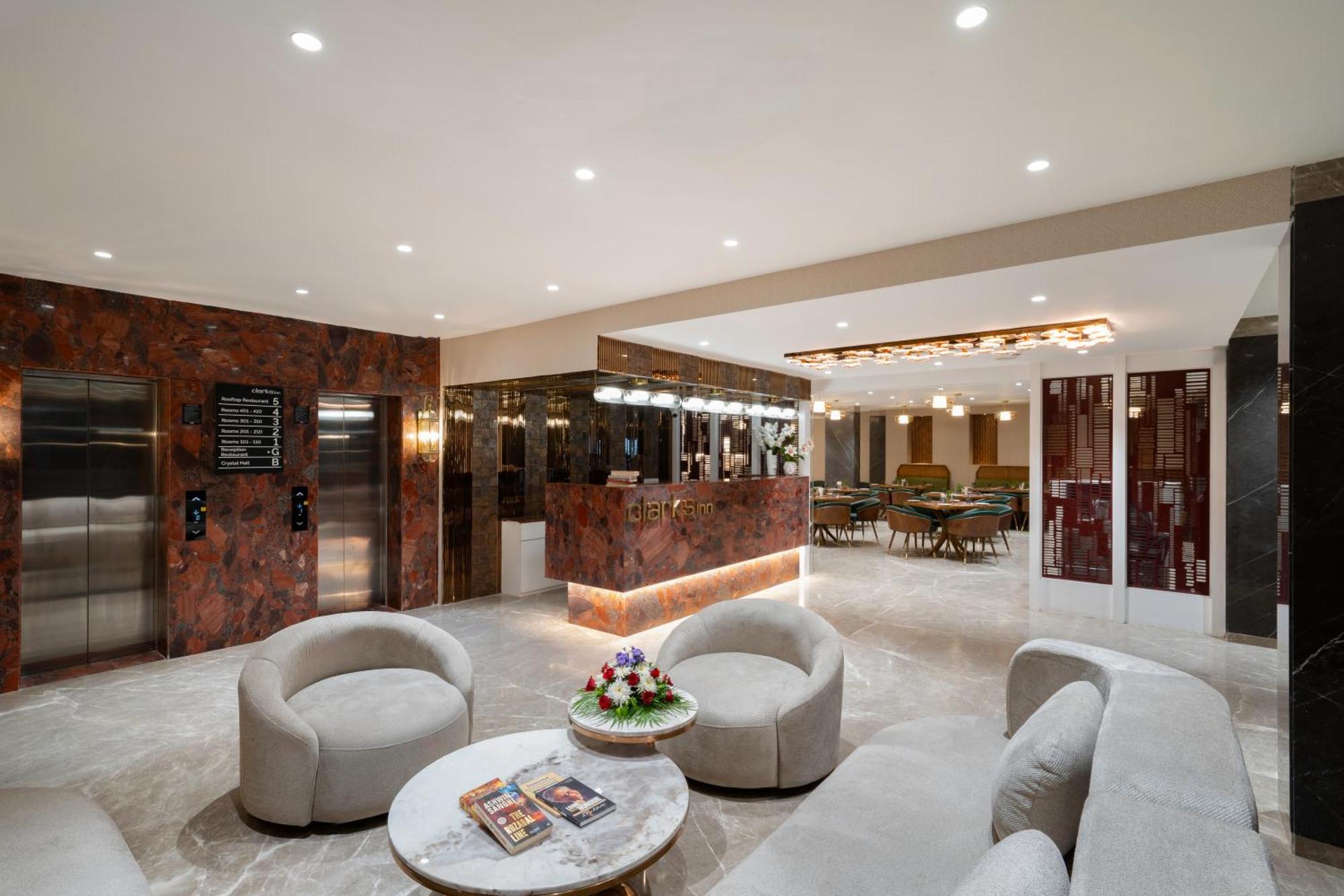 Clarks Hotel 4*