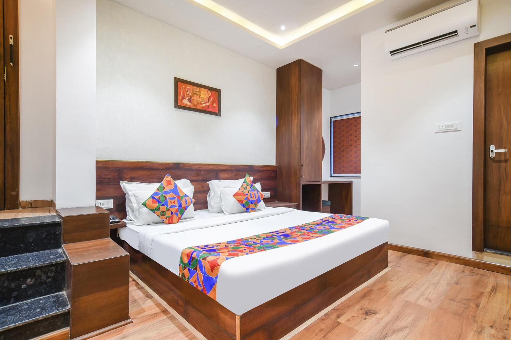 Fabhotel Awadhvue Hotel 3*