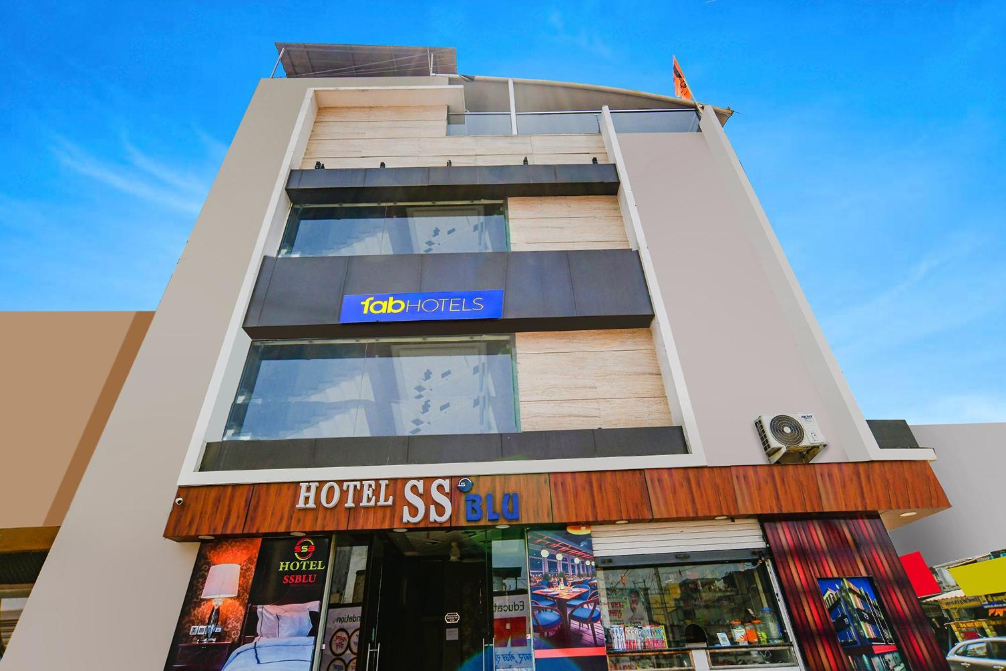 Hotel Fabhotel Ss Blue Indore