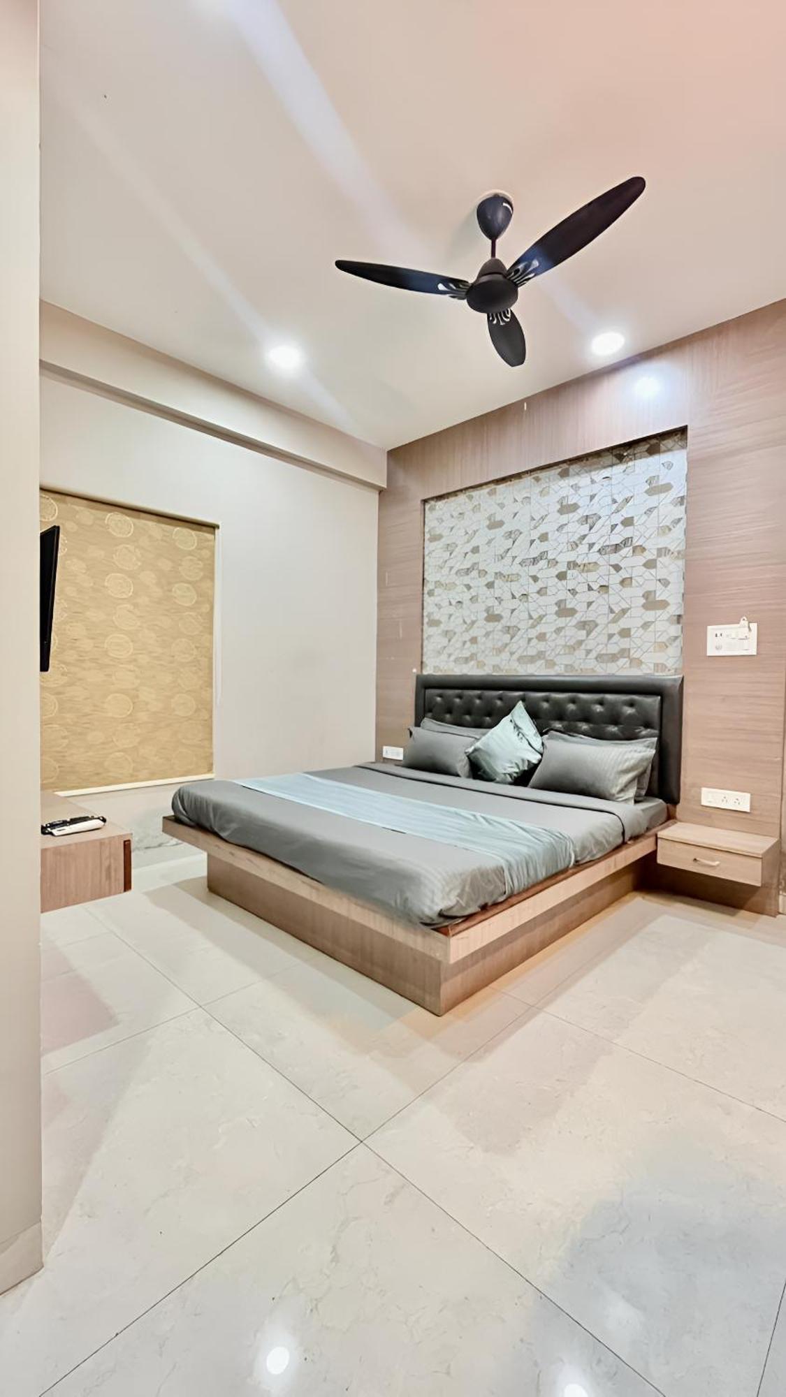 Evanka 3* Indore