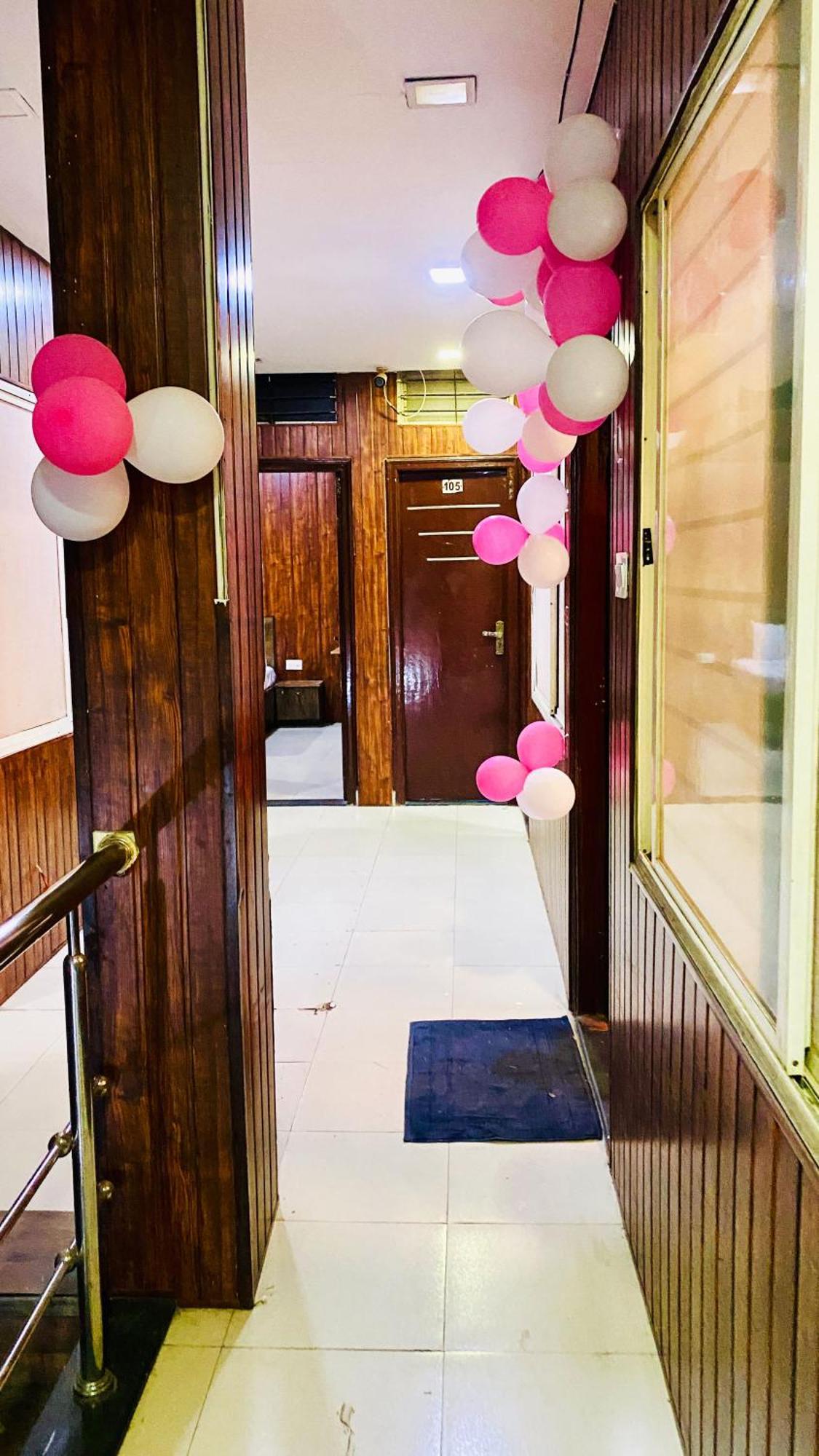 Ivanna Hotel
