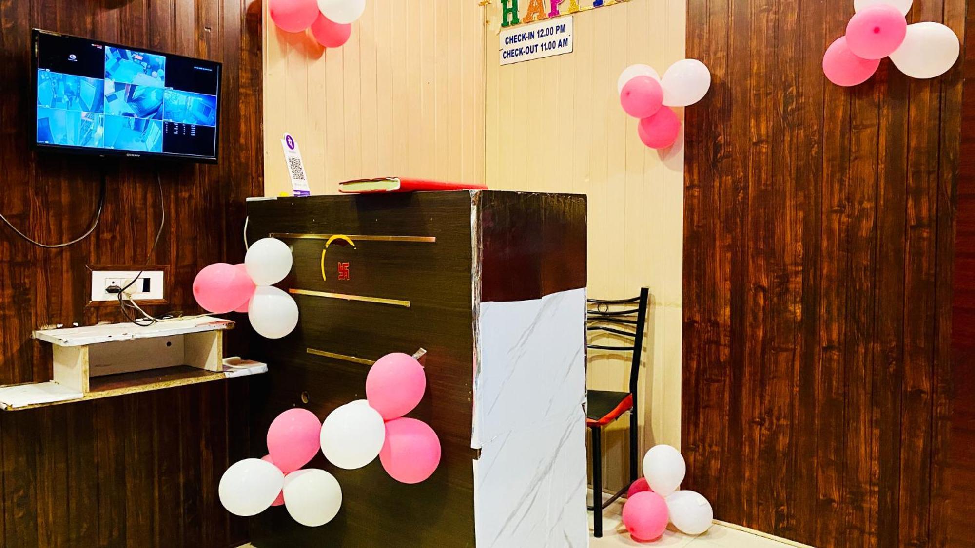Ivanna Hotel Indore