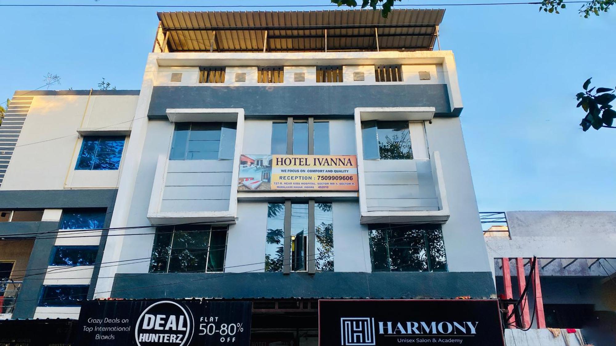Ivanna Hotel 3*