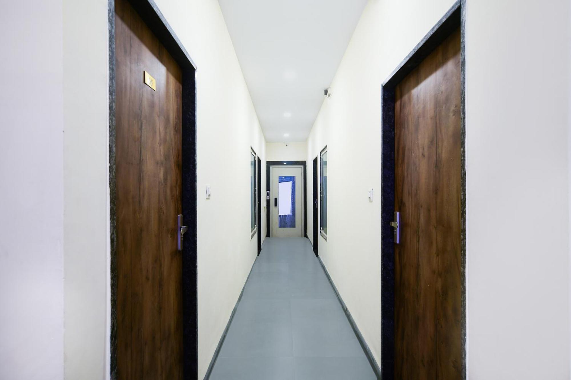 Fabexpress Ritik Hotel 3*