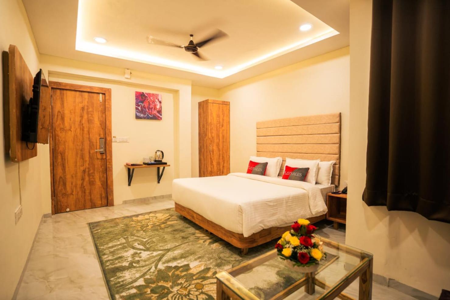 The Havelock Hotel Indore