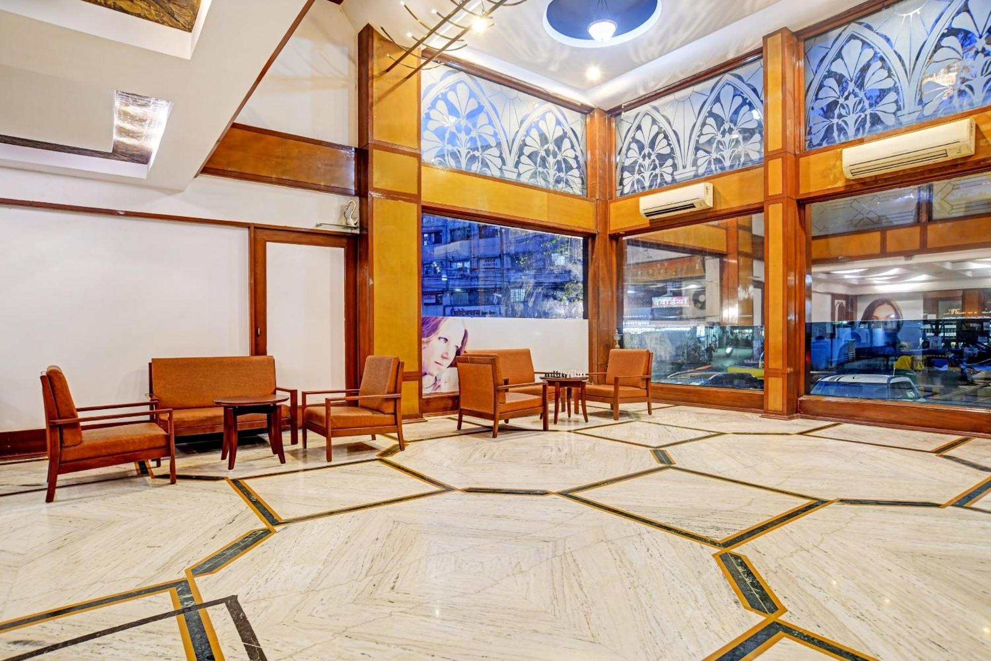 Townhouse Oak Utsav Residency Hotel 4*