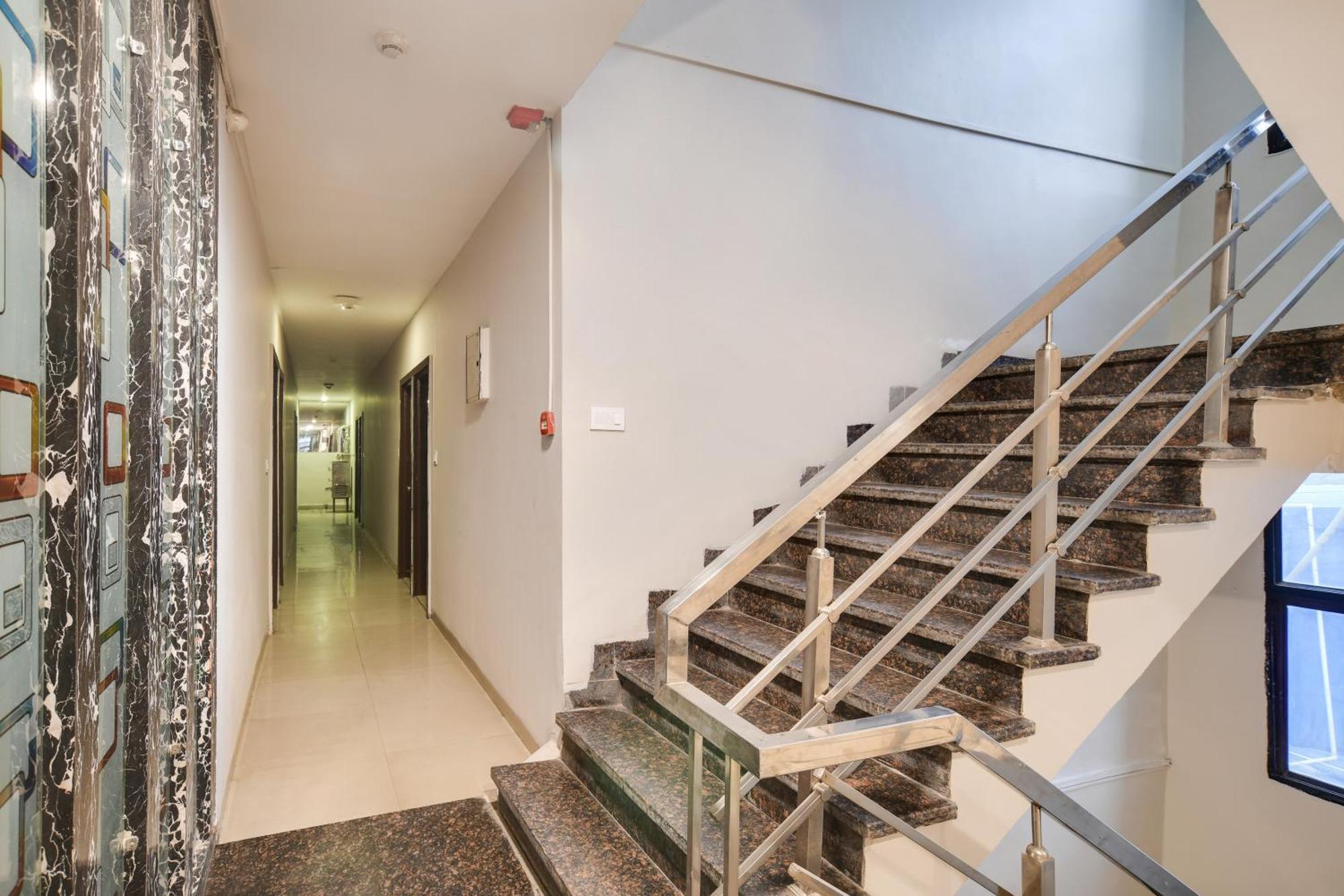 Hotel Townhouse Prime Indore