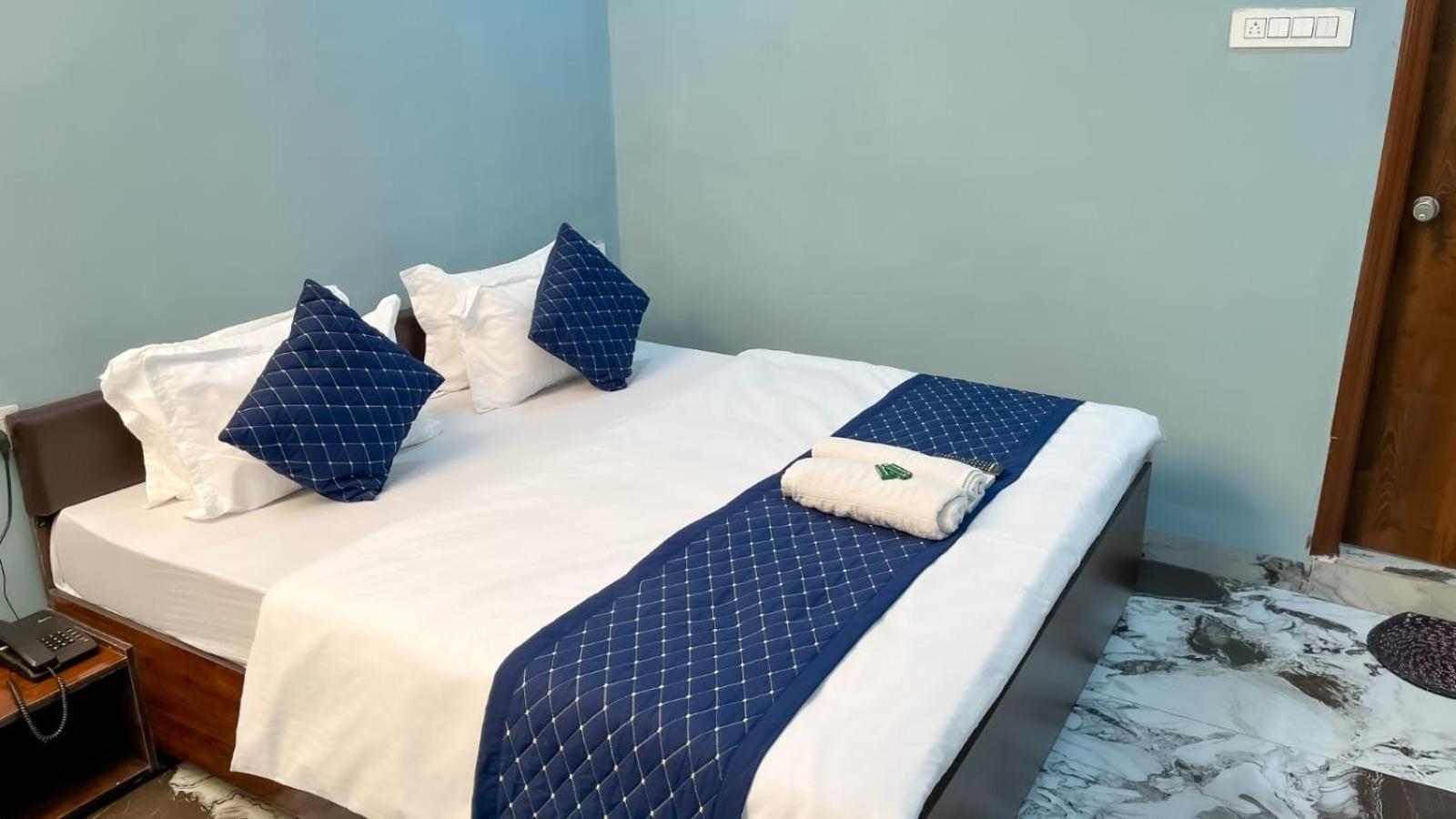 Hotel Abhinandan Indore